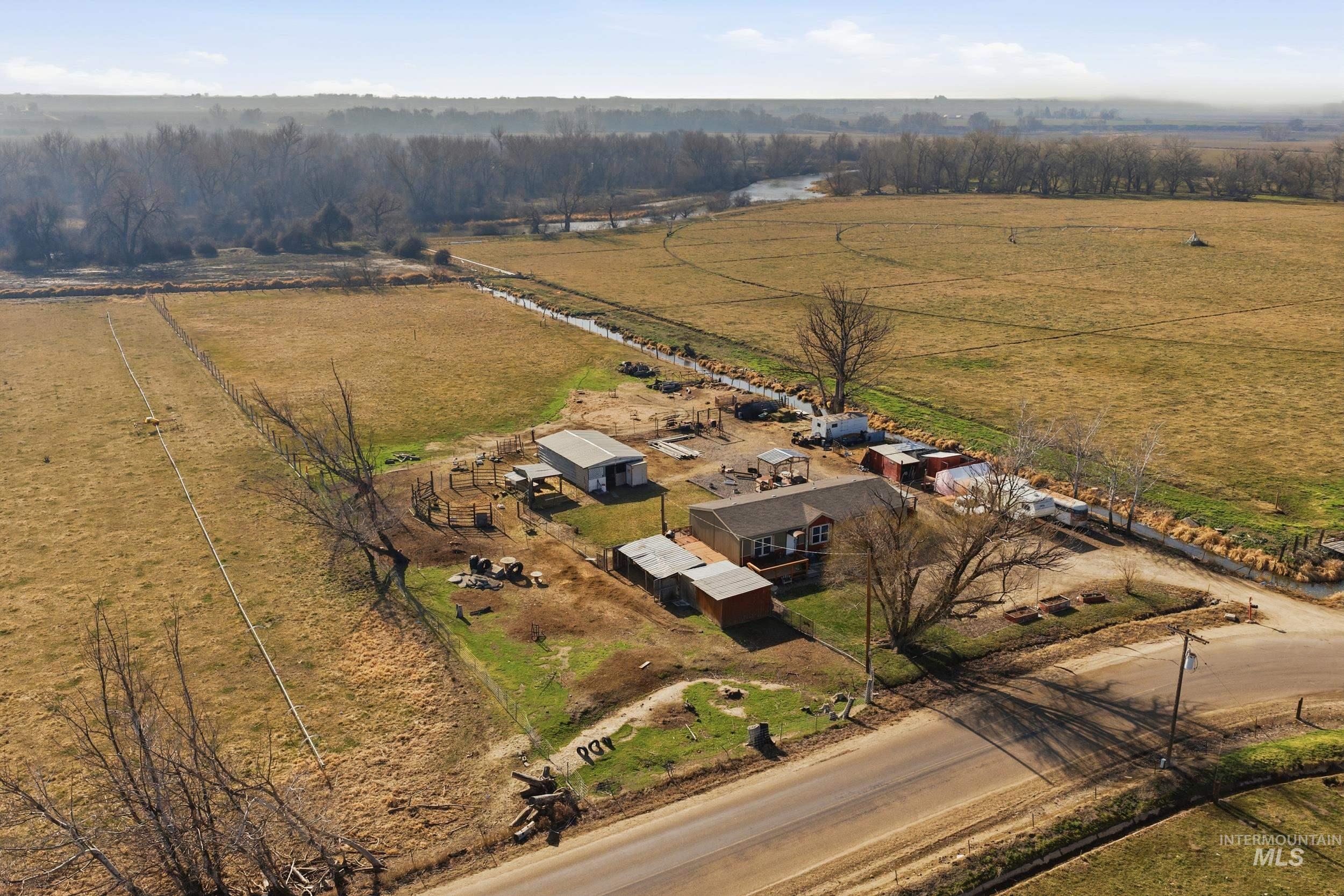 27699 Sand Rd, Parma, Idaho 83660, 3 Bedrooms, 2 Bathrooms, Residential For Sale, Price $485,000,MLS 98973581