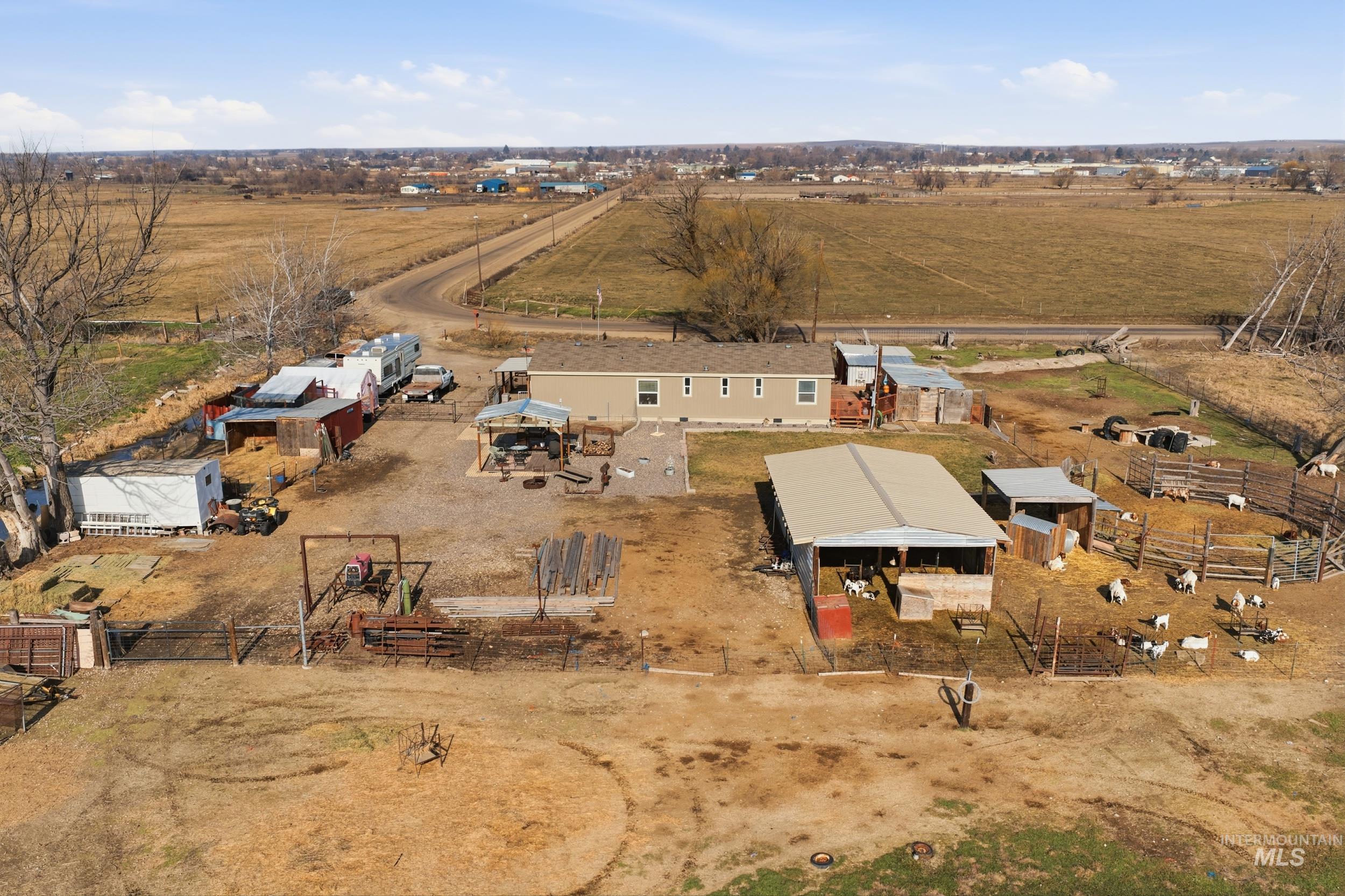 27699 Sand Rd, Parma, Idaho 83660, 3 Bedrooms, 2 Bathrooms, Residential For Sale, Price $485,000,MLS 98973581