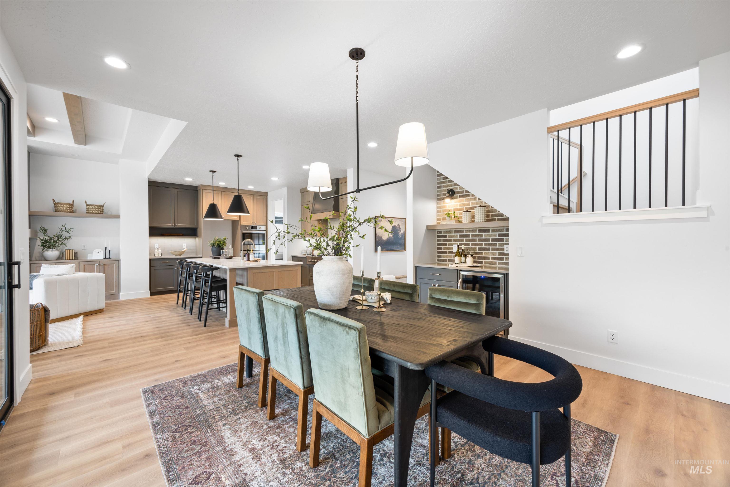 7176 N Firhill Pl, Eagle, Idaho 83616, 3 Bedrooms, 3 Bathrooms, Residential For Sale, Price $1,064,900,MLS 98973586