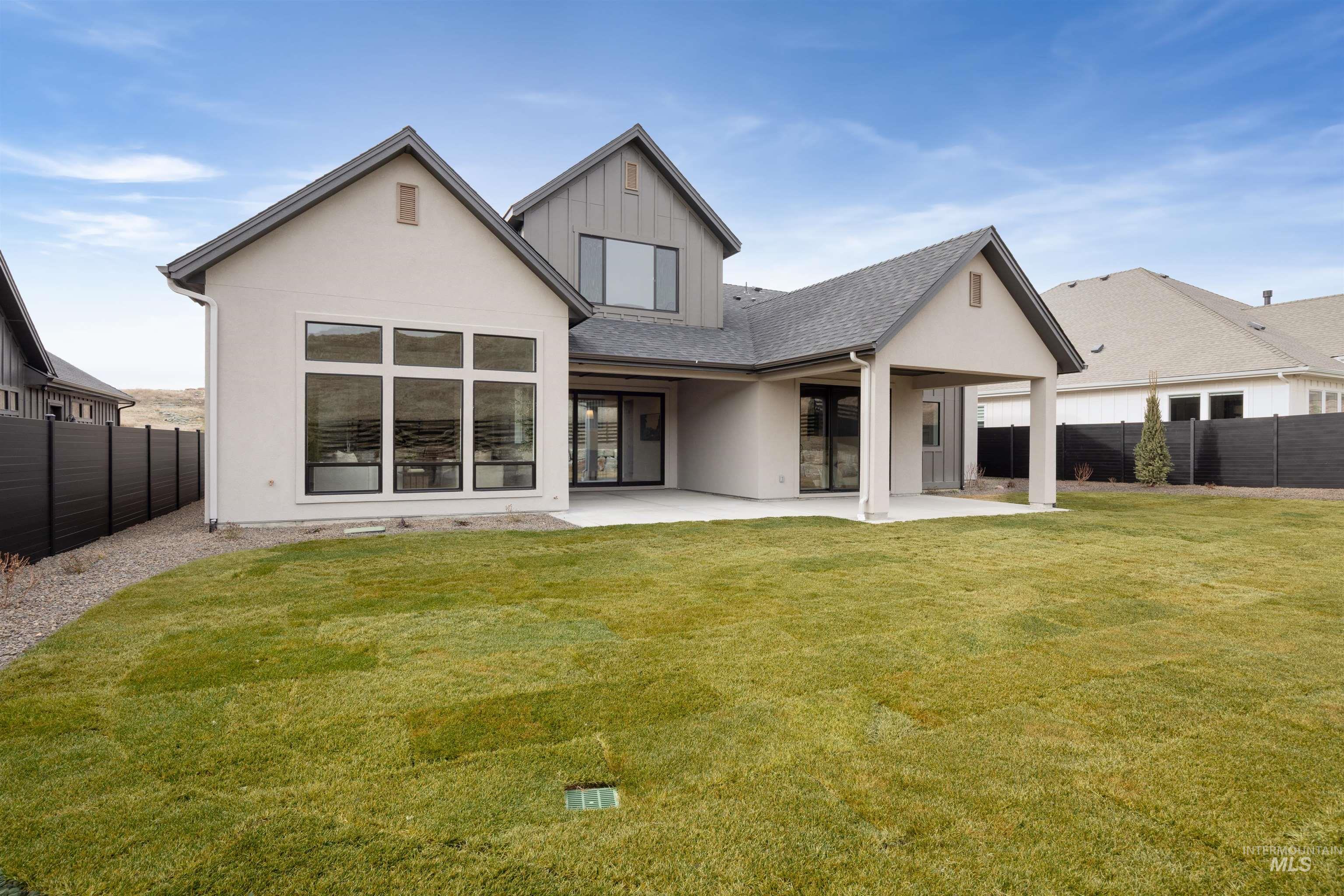 7176 N Firhill Pl, Eagle, Idaho 83616, 3 Bedrooms, 3 Bathrooms, Residential For Sale, Price $1,064,900,MLS 98973586