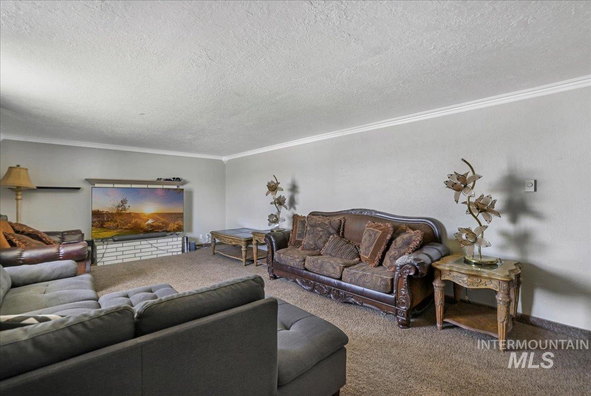 401 18th STREET, Rupert, Idaho 83350, 5 Bedrooms, 3 Bathrooms, Residential For Sale, Price $375,000,MLS 98973587