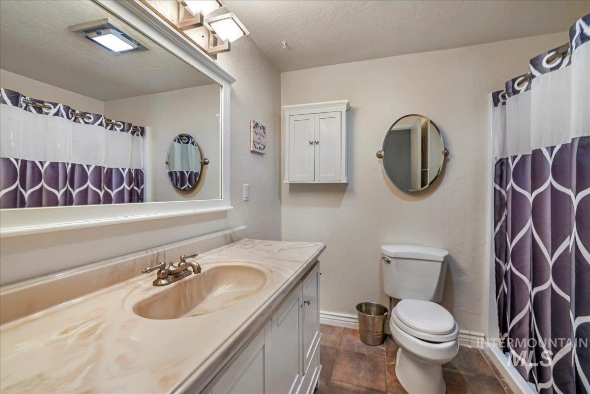 401 18th STREET, Rupert, Idaho 83350, 5 Bedrooms, 3 Bathrooms, Residential For Sale, Price $375,000,MLS 98973587