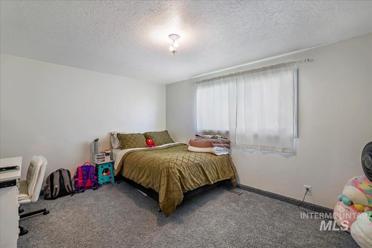 401 18th STREET, Rupert, Idaho 83350, 5 Bedrooms, 3 Bathrooms, Residential For Sale, Price $375,000,MLS 98973587