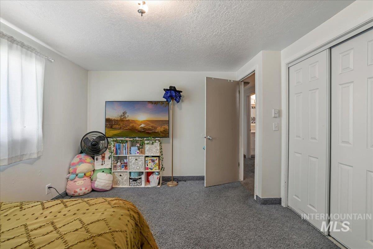 401 18th STREET, Rupert, Idaho 83350, 5 Bedrooms, 3 Bathrooms, Residential For Sale, Price $375,000,MLS 98973587