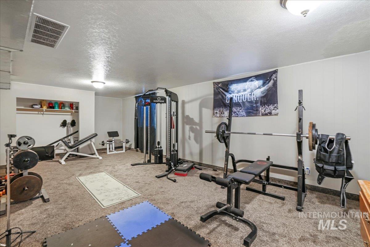 401 18th STREET, Rupert, Idaho 83350, 5 Bedrooms, 3 Bathrooms, Residential For Sale, Price $375,000,MLS 98973587