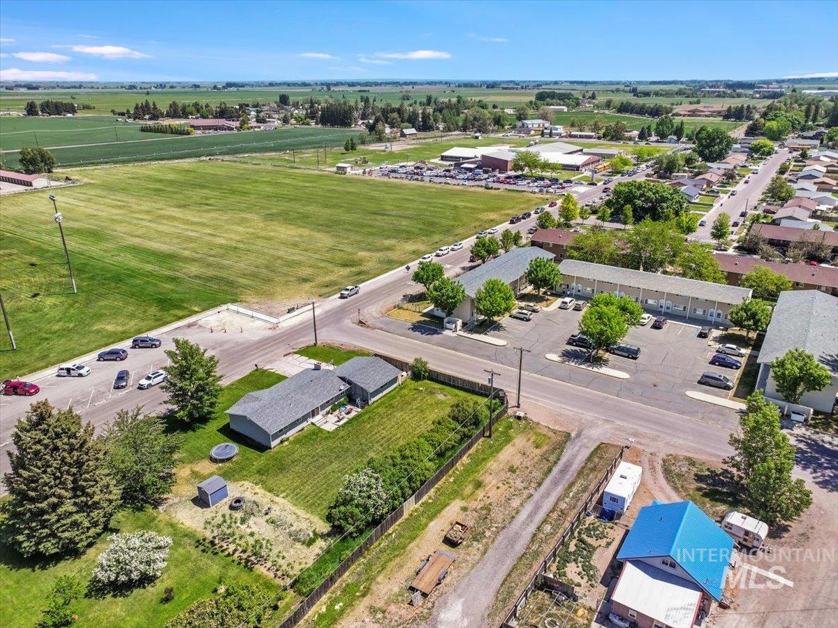 401 18th STREET, Rupert, Idaho 83350, 5 Bedrooms, 3 Bathrooms, Residential For Sale, Price $375,000,MLS 98973587