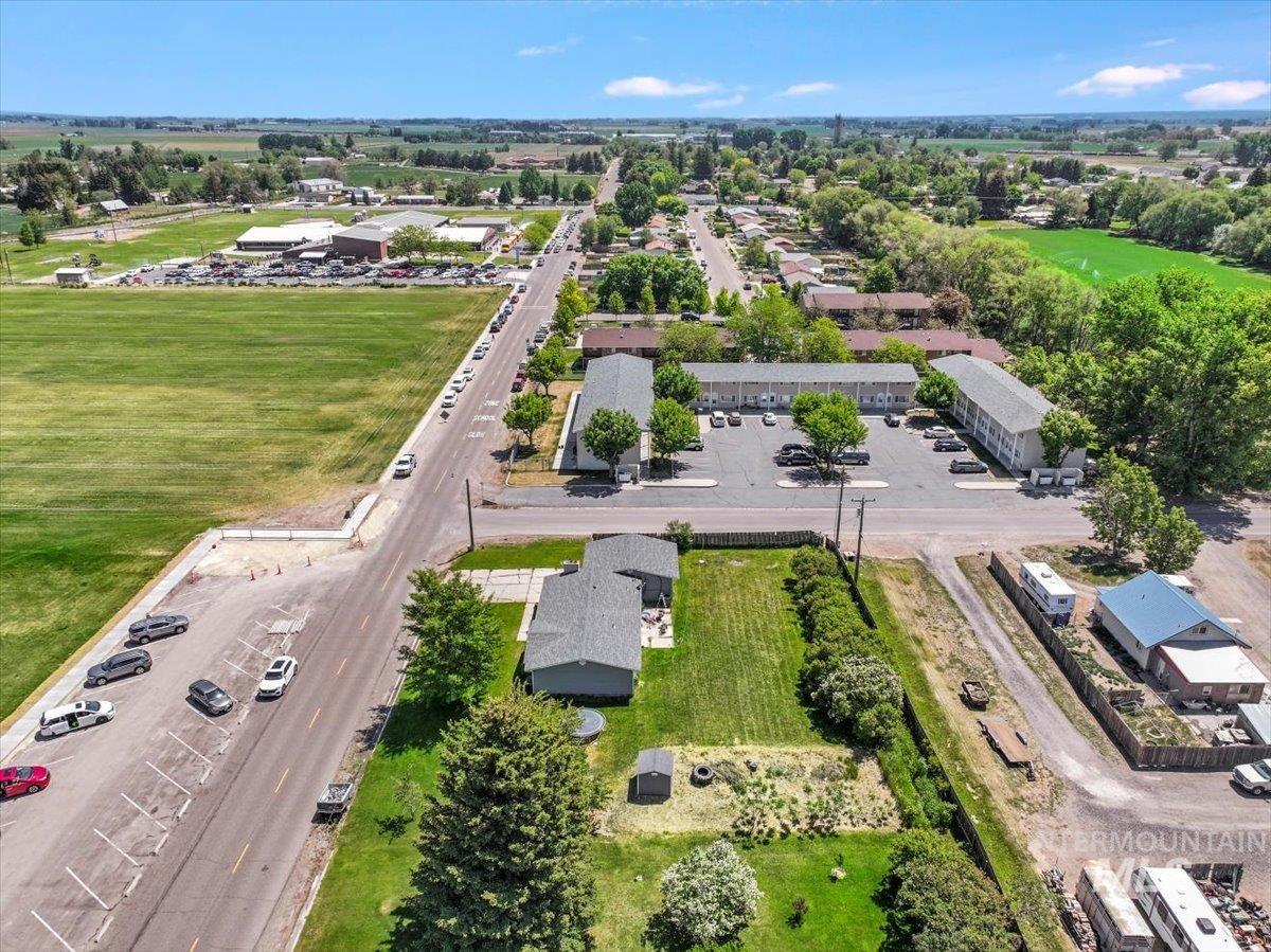 401 18th STREET, Rupert, Idaho 83350, 5 Bedrooms, 3 Bathrooms, Residential For Sale, Price $375,000,MLS 98973587