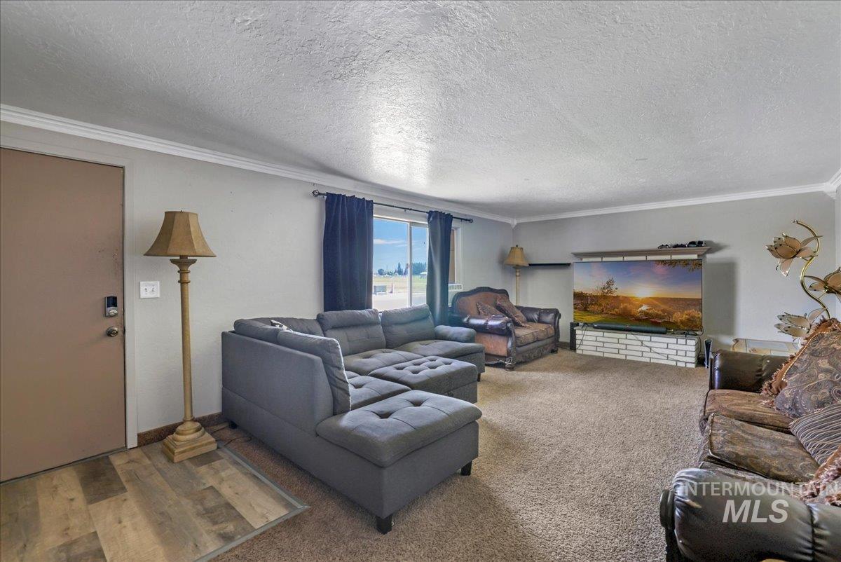 401 18th STREET, Rupert, Idaho 83350, 5 Bedrooms, 3 Bathrooms, Residential For Sale, Price $375,000,MLS 98973587