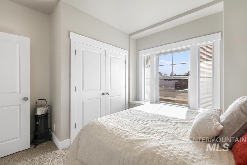 1020 13th Street, Rupert, Idaho 83350, 3 Bedrooms, 2 Bathrooms, Residential For Sale, Price $365,000,MLS 98973588