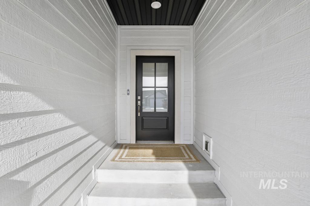 1020 13th Street, Rupert, Idaho 83350, 3 Bedrooms, 2 Bathrooms, Residential For Sale, Price $365,000,MLS 98973588