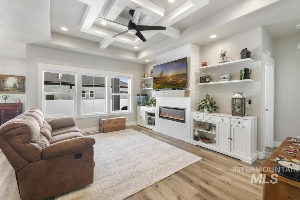 1020 13th Street, Rupert, Idaho 83350, 3 Bedrooms, 2 Bathrooms, Residential For Sale, Price $365,000,MLS 98973588