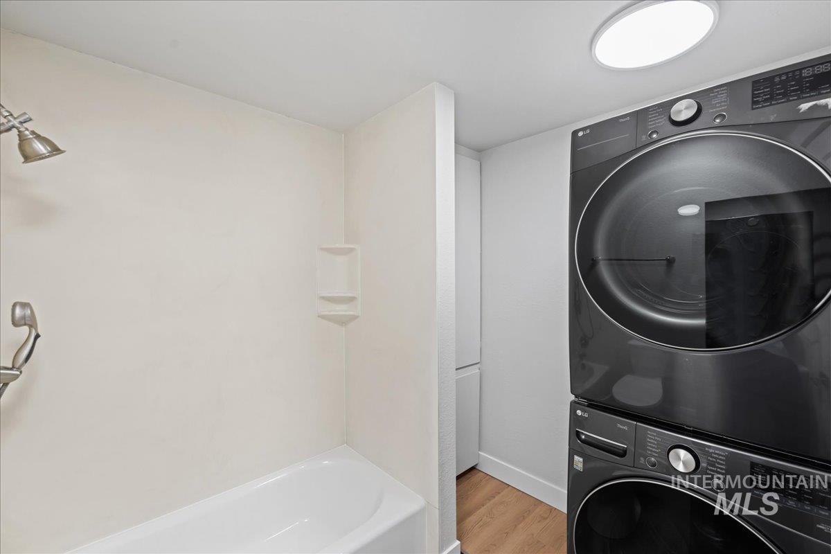 1309 W Maple Ave, Meridian, Idaho 83642, 4 Bedrooms, 2 Bathrooms, Residential For Sale, Price $484,900,MLS 98973592