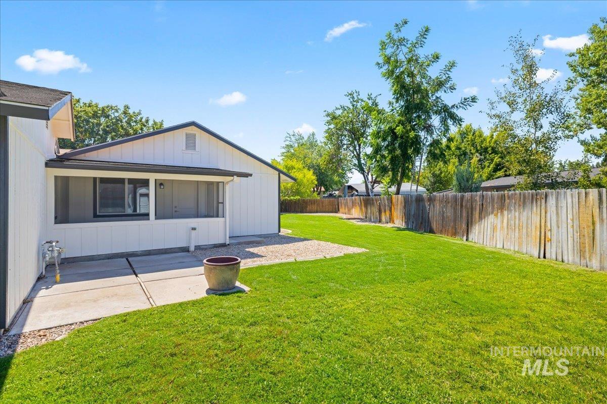 1309 W Maple Ave, Meridian, Idaho 83642, 4 Bedrooms, 2 Bathrooms, Residential For Sale, Price $484,900,MLS 98973592