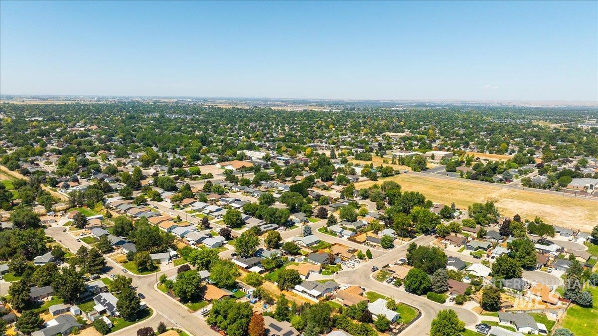 1309 W Maple Ave, Meridian, Idaho 83642, 4 Bedrooms, 2 Bathrooms, Residential For Sale, Price $484,900,MLS 98973592