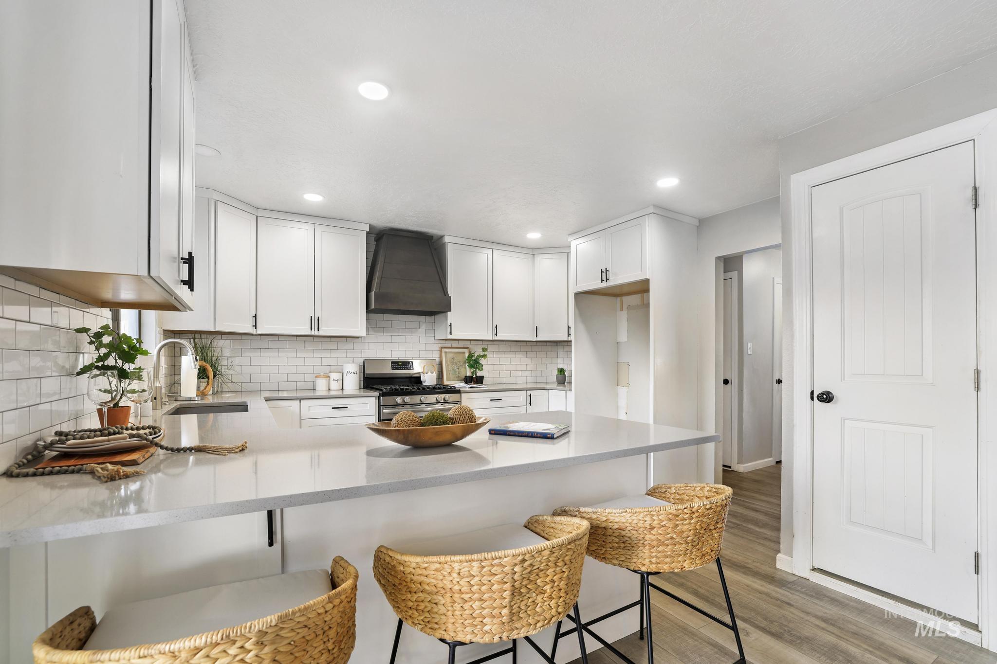 745 Newport St., Twin Falls, Idaho 83301, 5 Bedrooms, 3 Bathrooms, Residential For Sale, Price $415,000,MLS 98973594