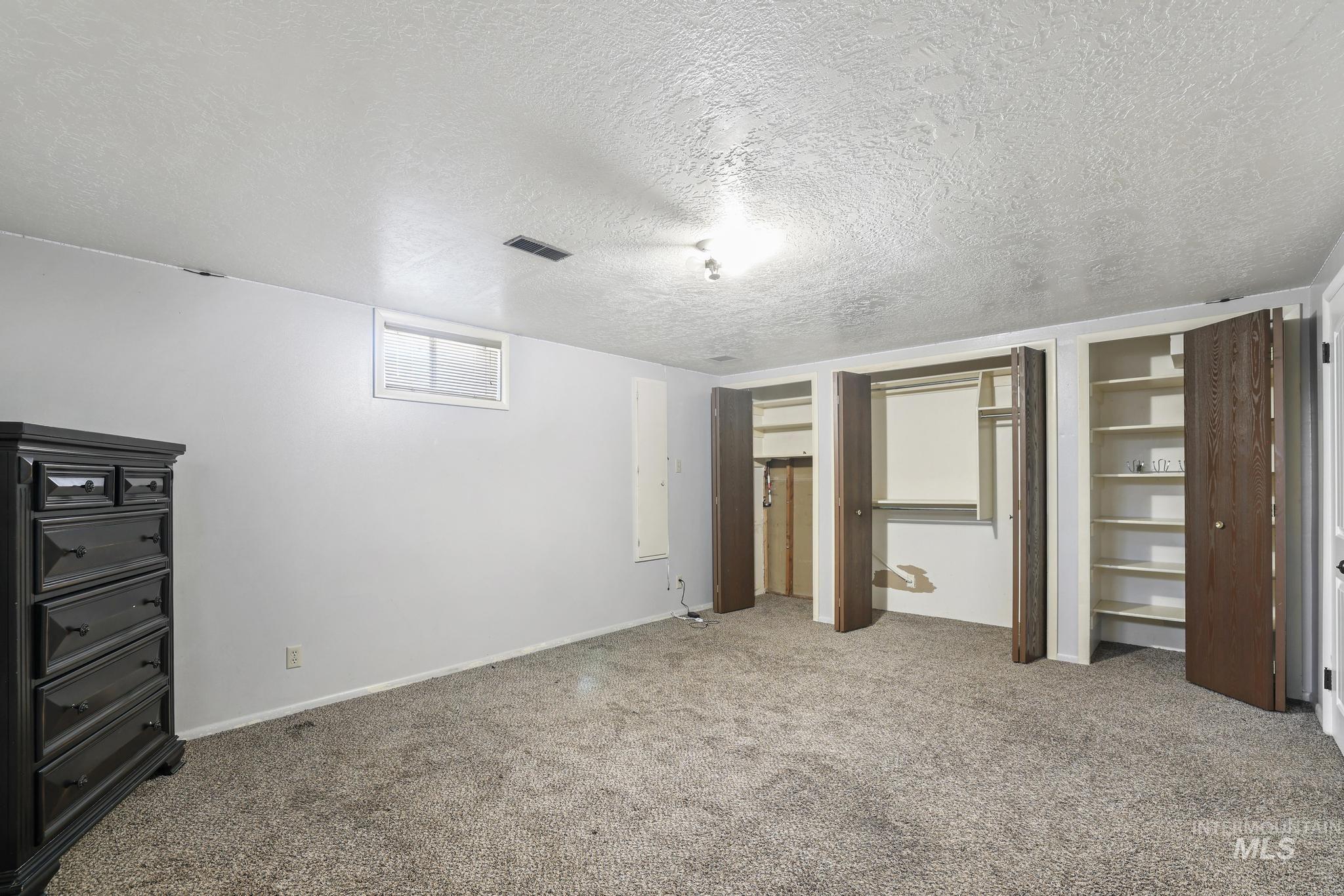 745 Newport St., Twin Falls, Idaho 83301, 5 Bedrooms, 3 Bathrooms, Residential For Sale, Price $415,000,MLS 98973594