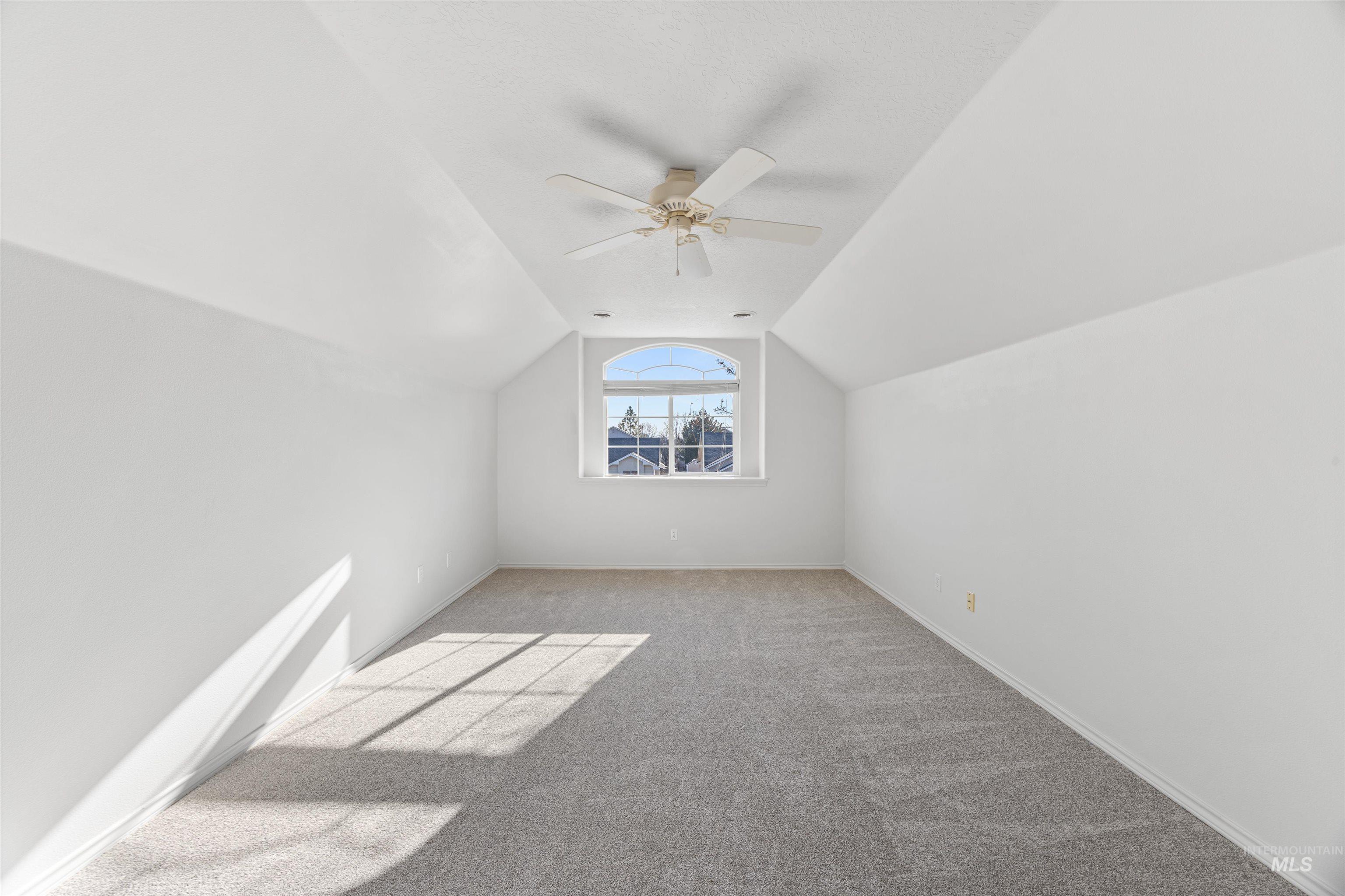 4122 E Roan Meadow, Nampa, Idaho 83687, 4 Bedrooms, 2 Bathrooms, Residential For Sale, Price $400,000,MLS 98973595