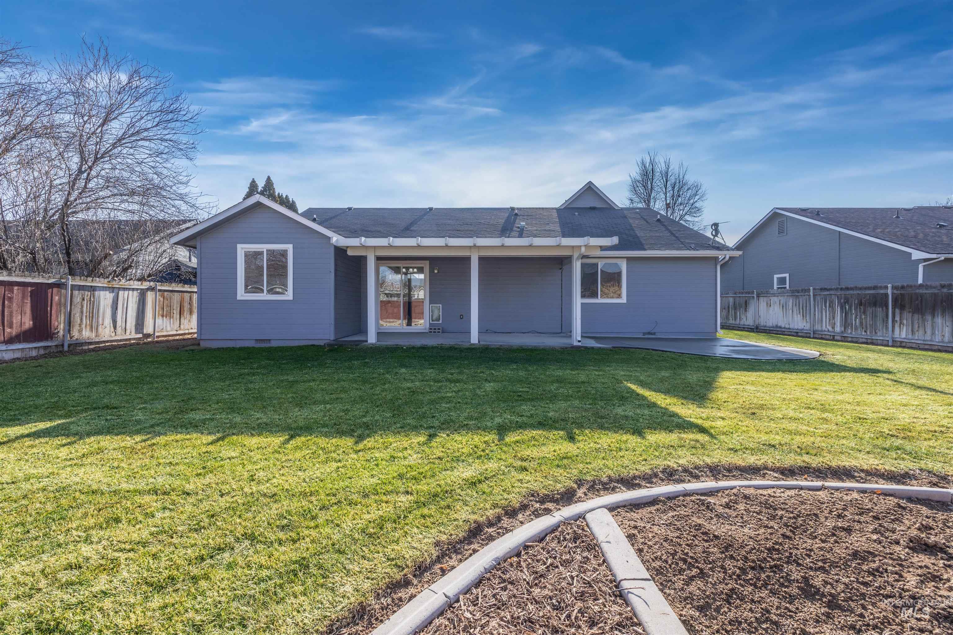 4122 E Roan Meadow, Nampa, Idaho 83687, 4 Bedrooms, 2 Bathrooms, Residential For Sale, Price $400,000,MLS 98973595