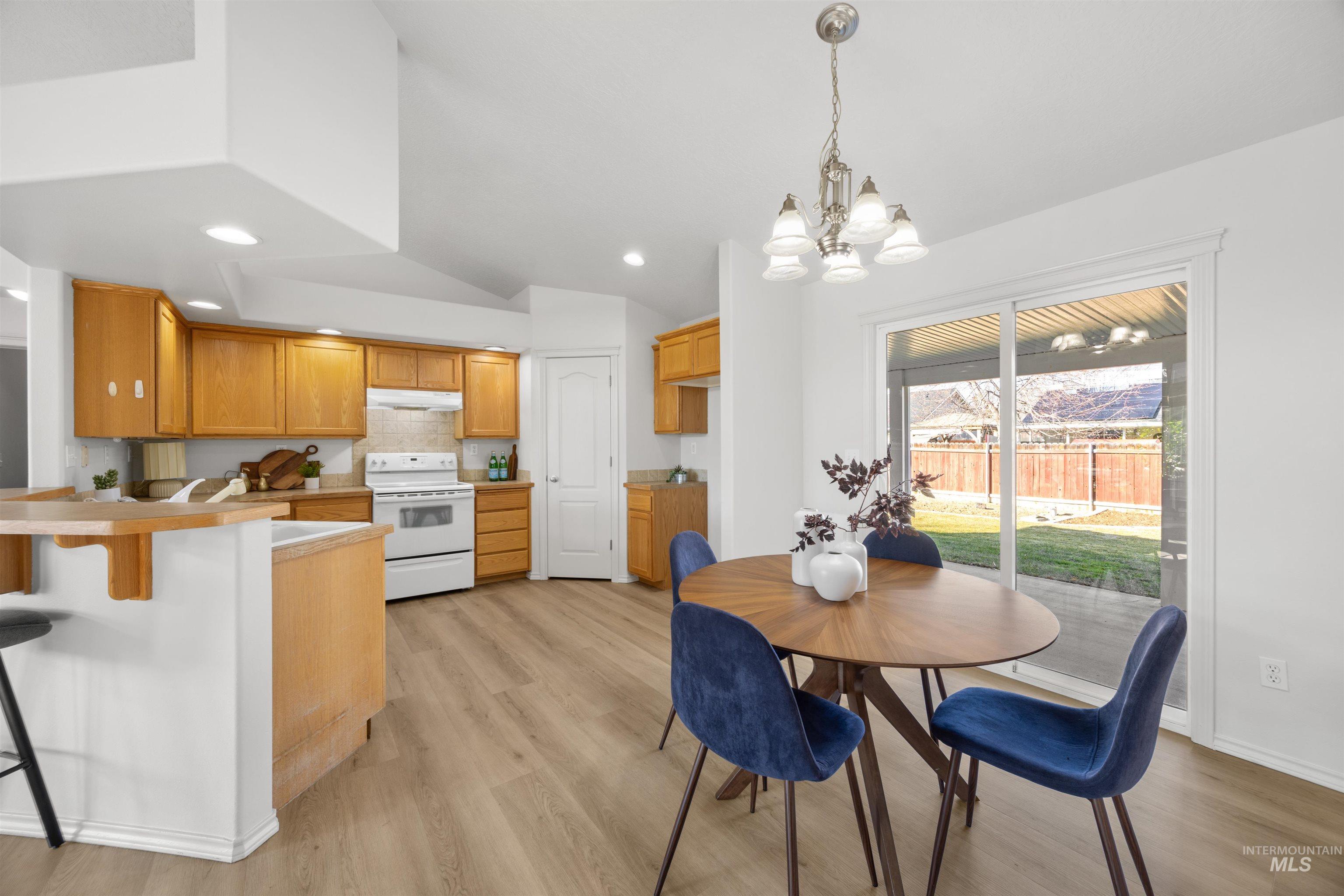 4122 E Roan Meadow, Nampa, Idaho 83687, 4 Bedrooms, 2 Bathrooms, Residential For Sale, Price $400,000,MLS 98973595