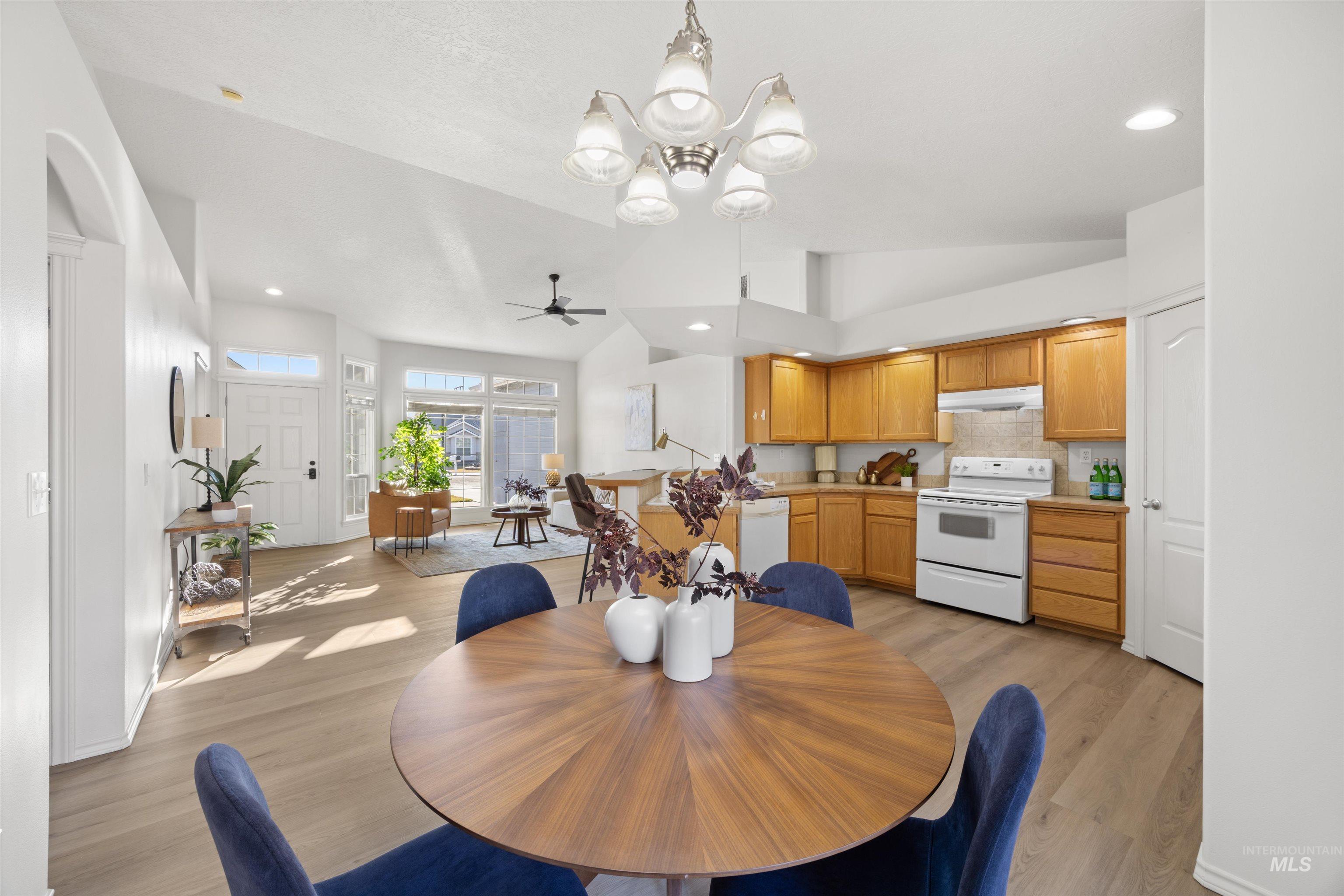 4122 E Roan Meadow, Nampa, Idaho 83687, 4 Bedrooms, 2 Bathrooms, Residential For Sale, Price $400,000,MLS 98973595