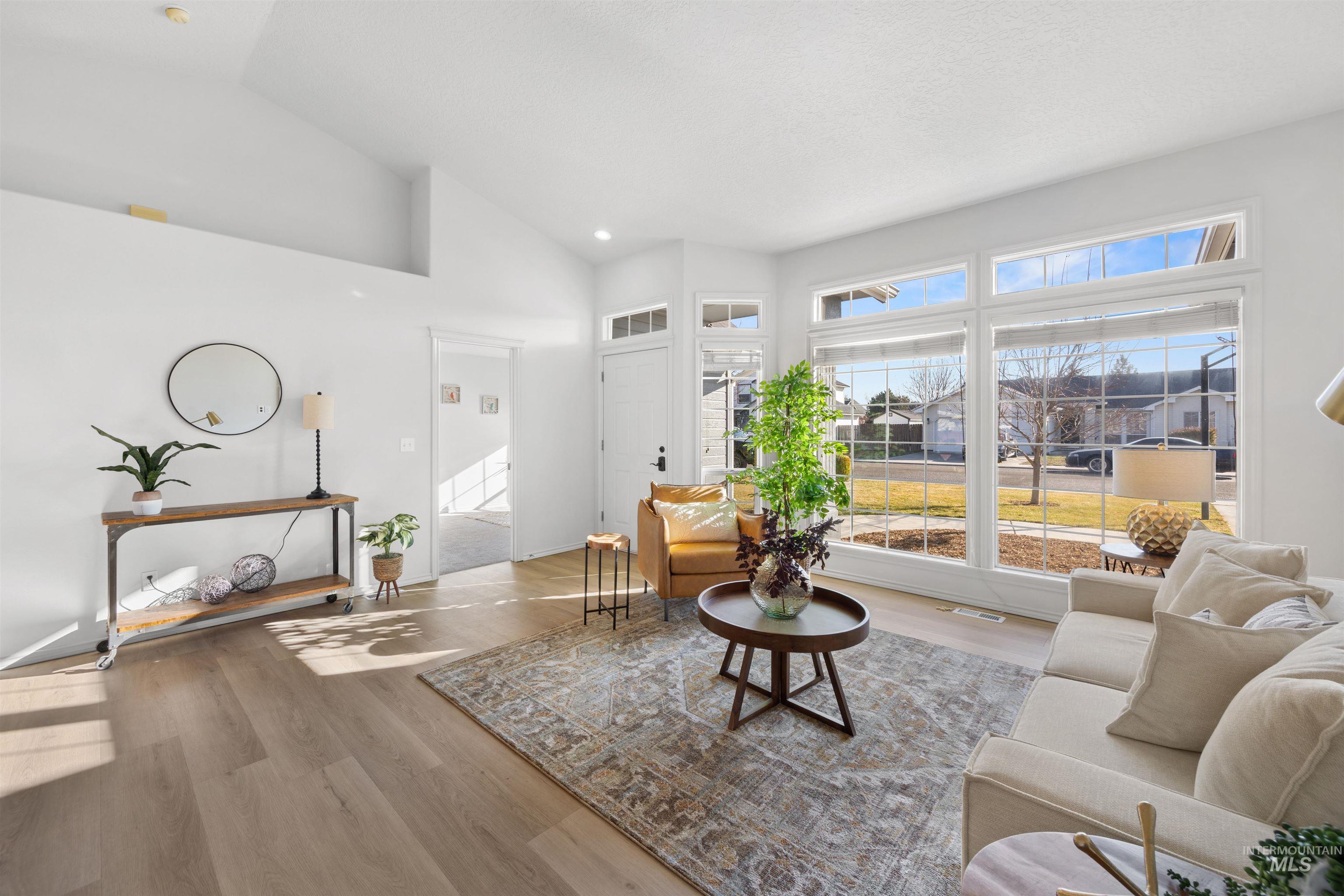 4122 E Roan Meadow, Nampa, Idaho 83687, 4 Bedrooms, 2 Bathrooms, Residential For Sale, Price $400,000,MLS 98973595