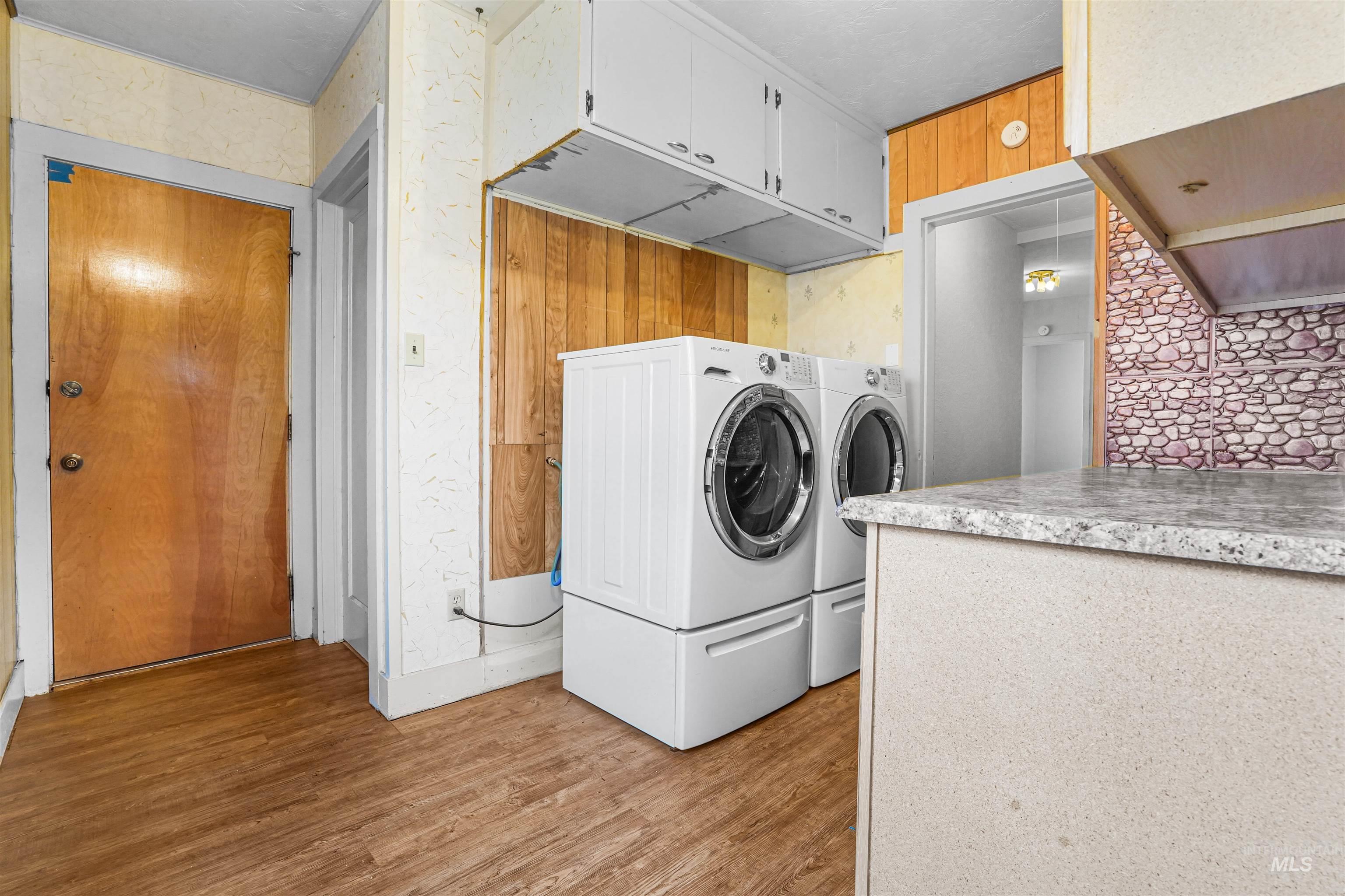 714 4th Ave East, Gooding, Idaho 83330, 2 Bedrooms, 1 Bathroom, Residential For Sale, Price $225,000,MLS 98973598