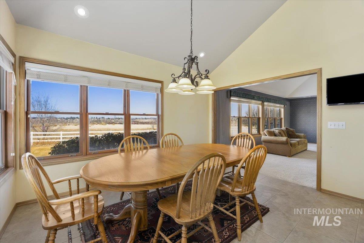 474 Kay Dr., Twin Falls, Idaho 83301, 4 Bedrooms, 4 Bathrooms, Residential For Sale, Price $925,000,MLS 98973599