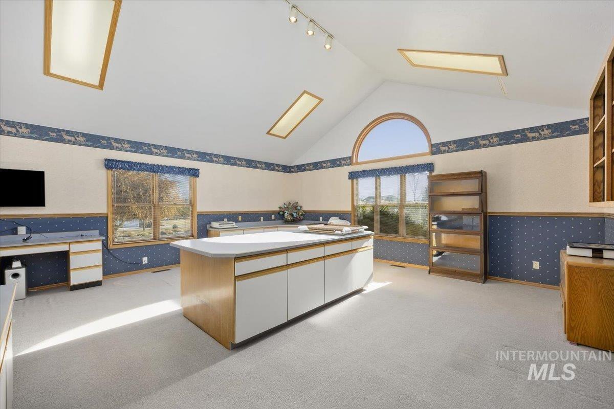 474 Kay Dr., Twin Falls, Idaho 83301, 4 Bedrooms, 4 Bathrooms, Residential For Sale, Price $925,000,MLS 98973599