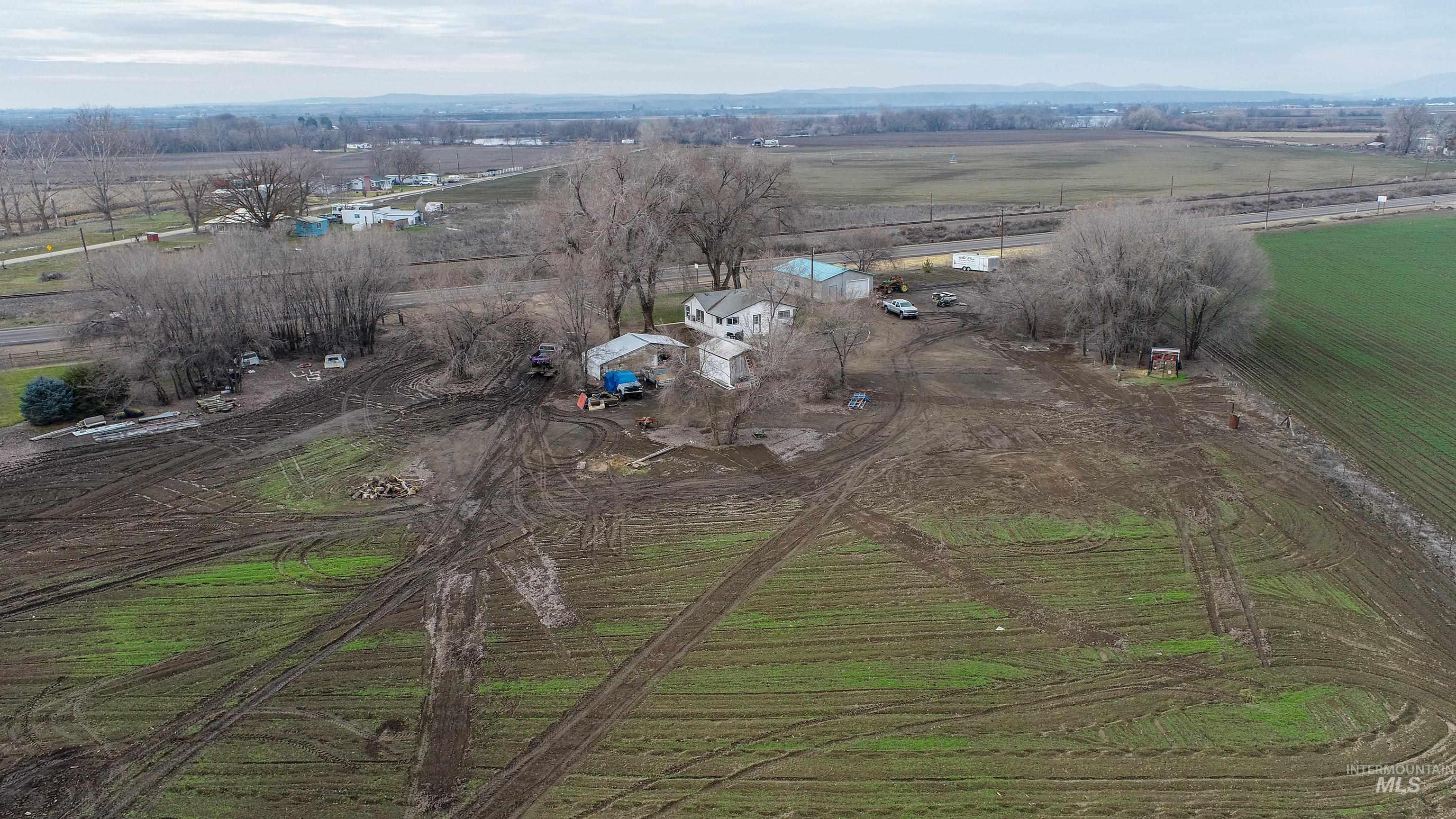 260 Hwy 95, Weiser, Idaho 83672, 2 Bedrooms, 1 Bathroom, Residential For Sale, Price $475,000, 98973601