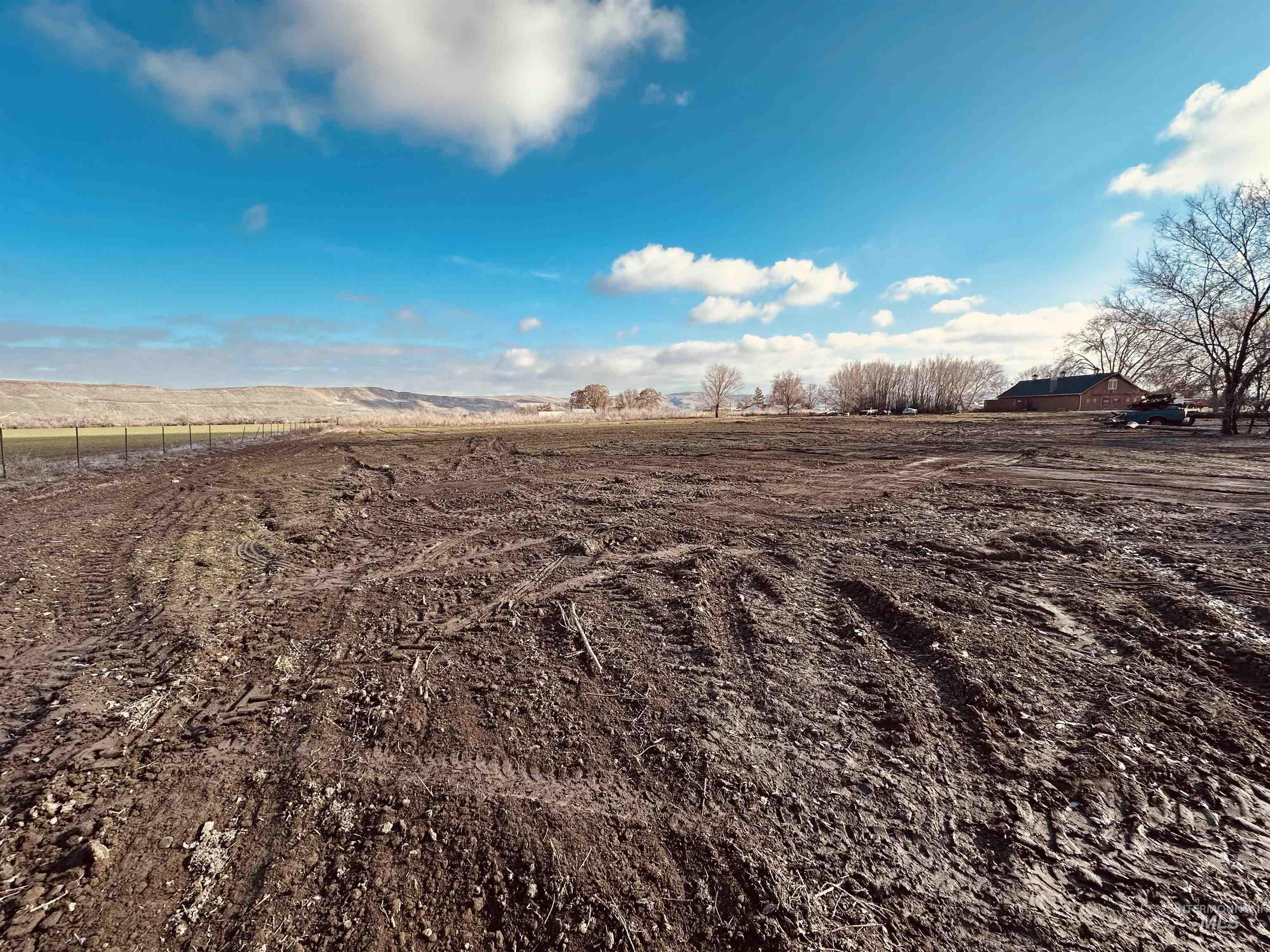 260 Hwy 95, Weiser, Idaho 83672, 2 Bedrooms, 1 Bathroom, Residential For Sale, Price $475,000,MLS 98973601