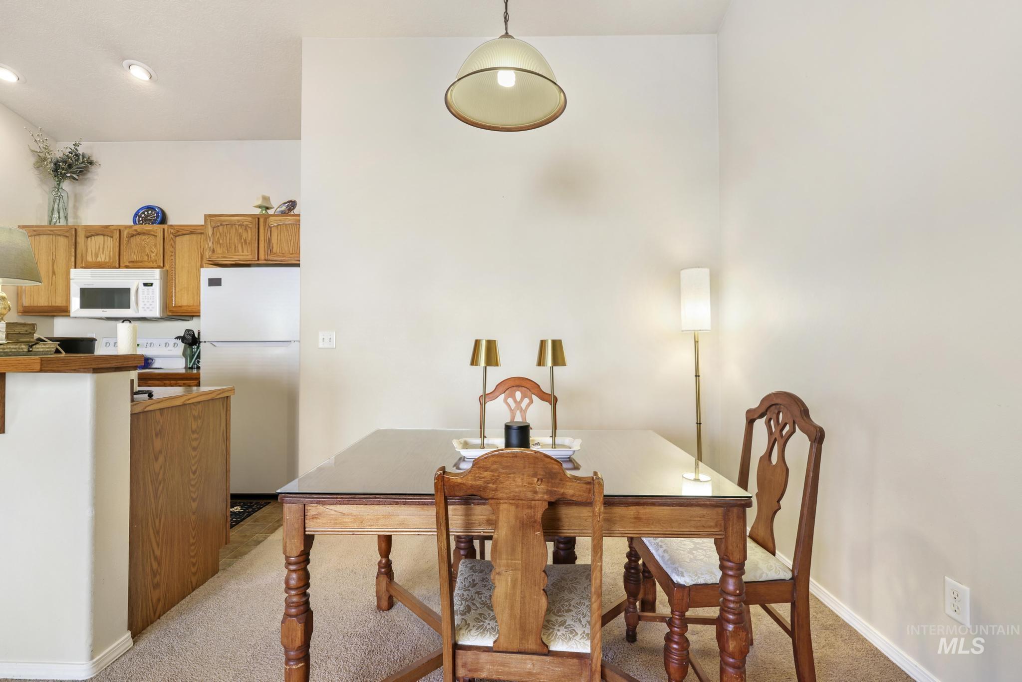 1731 & 1733 Dora Dr N, Twin Falls, Idaho 83301, 3 Bedrooms, 2 Bathrooms, Residential Income For Sale, Price $589,000,MLS 98973603