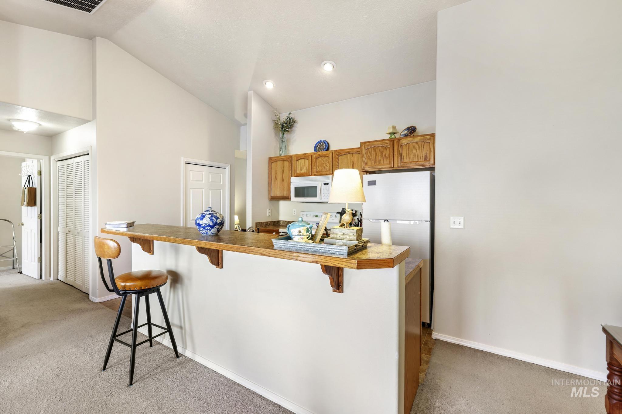 1731 & 1733 Dora Dr N, Twin Falls, Idaho 83301, 3 Bedrooms, 2 Bathrooms, Residential Income For Sale, Price $589,000,MLS 98973603