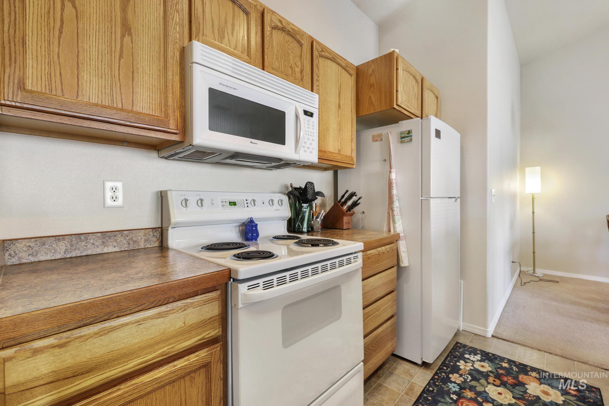 1731 & 1733 Dora Dr N, Twin Falls, Idaho 83301, 3 Bedrooms, 2 Bathrooms, Residential Income For Sale, Price $589,000,MLS 98973603