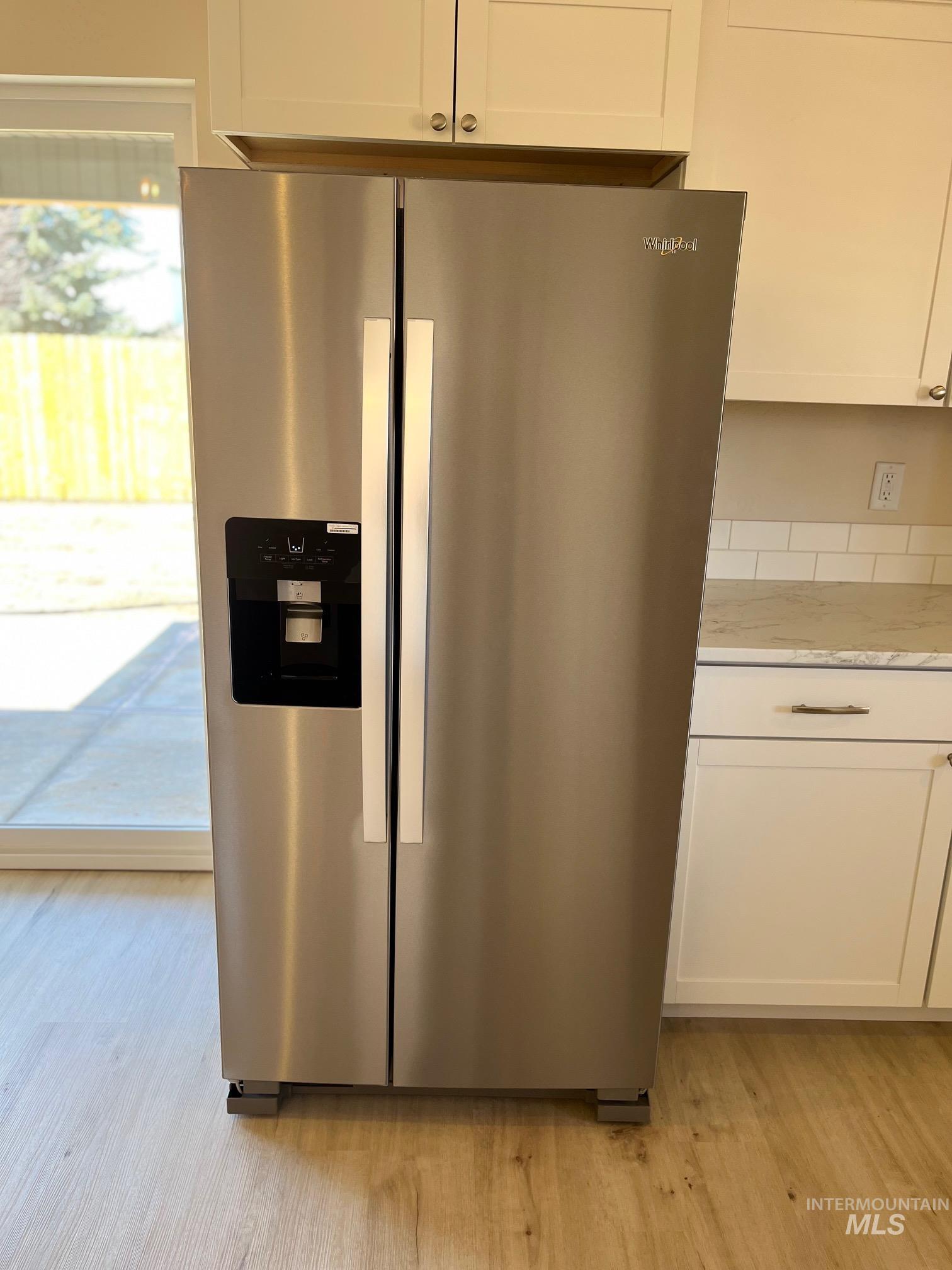 1115 Meadow Lake Loop, Buhl, Idaho 83316, 3 Bedrooms, 2 Bathrooms, Residential For Sale, Price $361,900,MLS 98973605