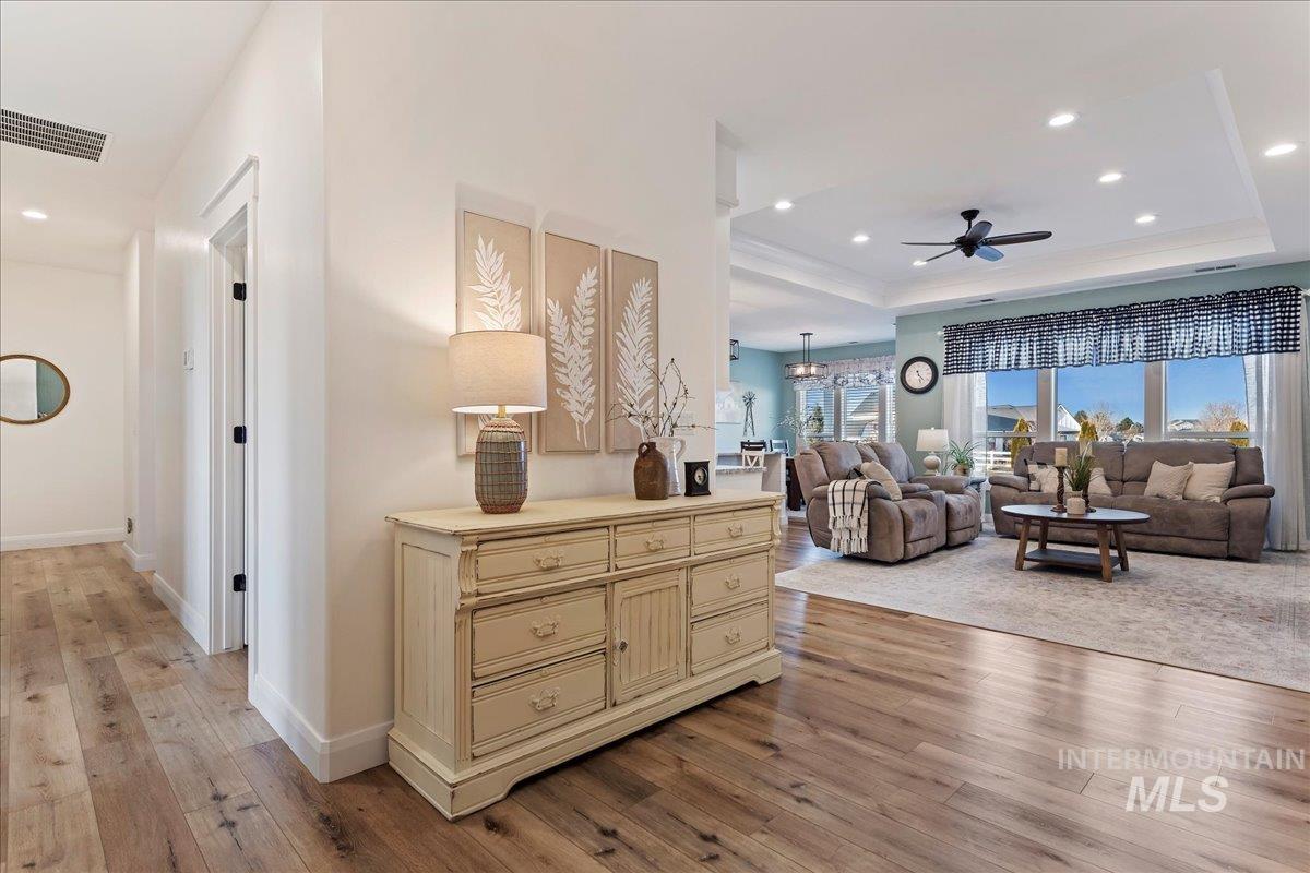 15082 Pronghorn Dr, Caldwell, Idaho 83607, 3 Bedrooms, 2.5 Bathrooms, Residential For Sale, Price $995,000,MLS 98973606