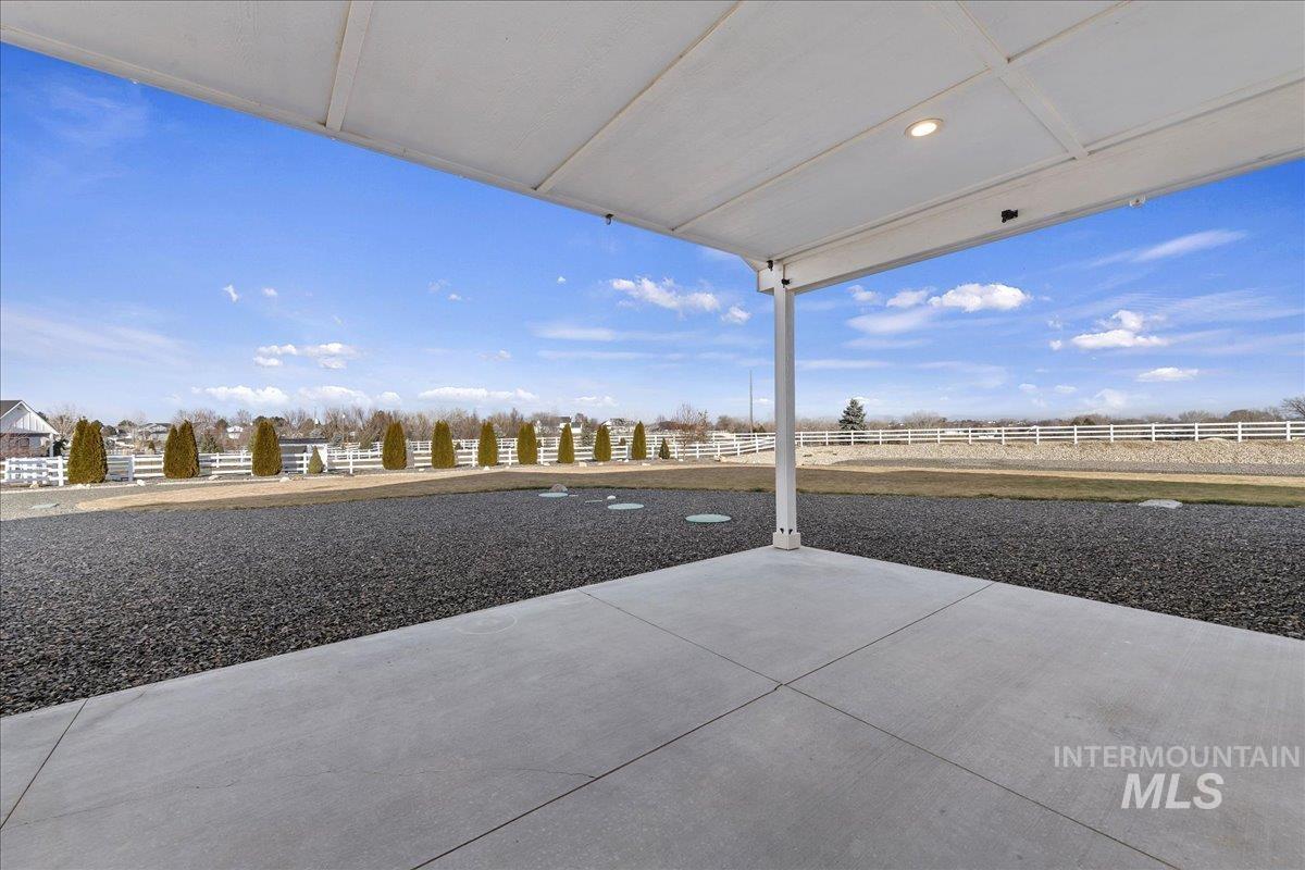 15082 Pronghorn Dr, Caldwell, Idaho 83607, 3 Bedrooms, 2.5 Bathrooms, Residential For Sale, Price $995,000,MLS 98973606