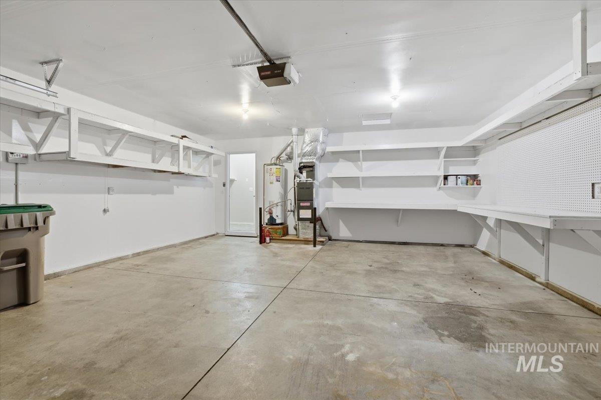 3273 N Chatterton Way, Boise, Idaho 83713, 3 Bedrooms, 2 Bathrooms, Residential For Sale, Price $409,999,MLS 98973617