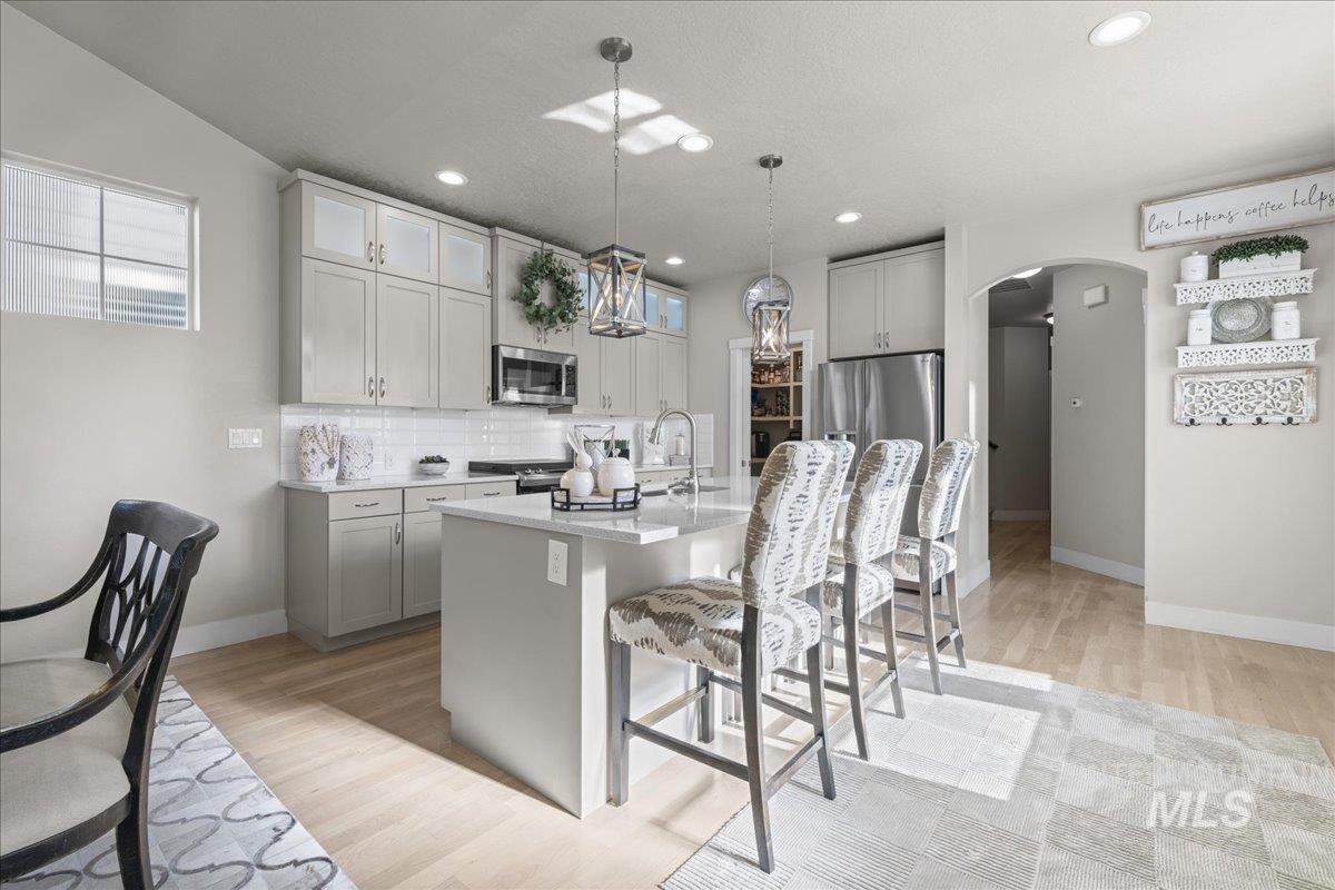 2856 S. Wise Way, Boise, Idaho 83716, 4 Bedrooms, 3 Bathrooms, Residential For Sale, Price $859,000,MLS 98973620