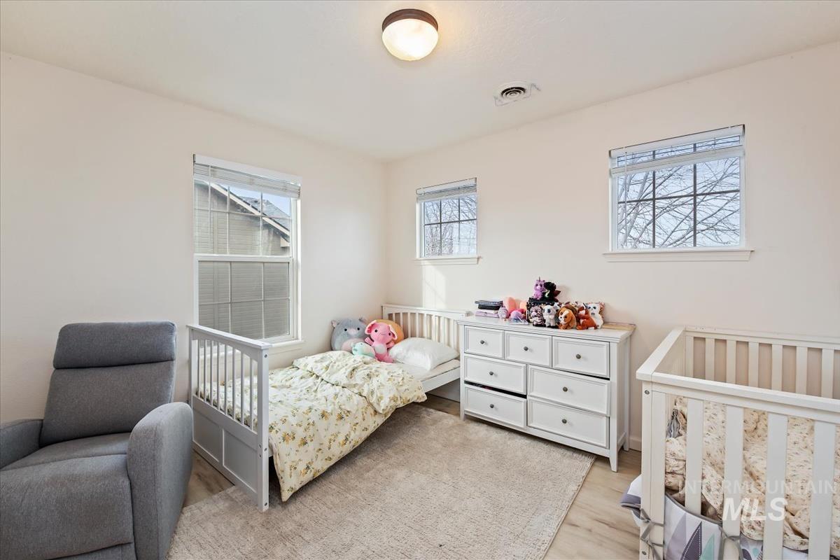 1915 W Aberdeen Ave, Nampa, Idaho 83686, 3 Bedrooms, 2.5 Bathrooms, Residential For Sale, Price $459,900,MLS 98973621