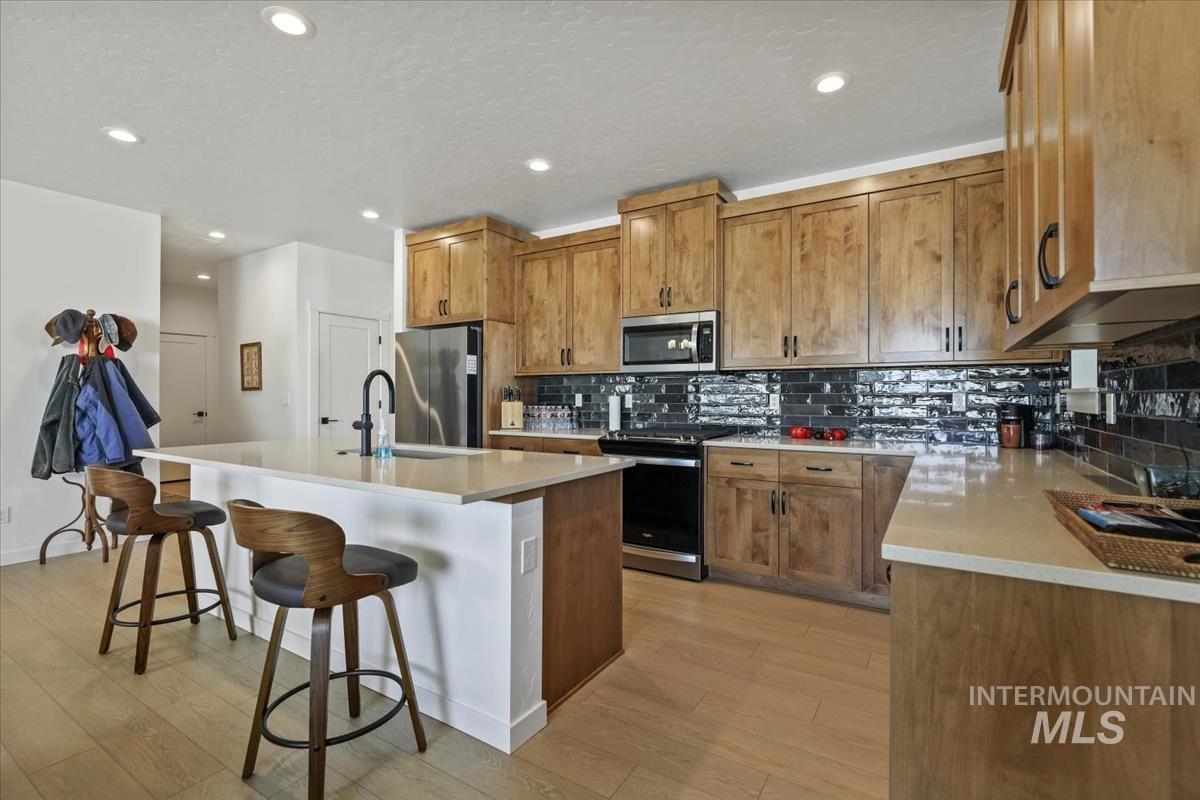 17786 N Peltzer, Nampa, Idaho 83687, 3 Bedrooms, 2 Bathrooms, Residential For Sale, Price $476,500, 98973623