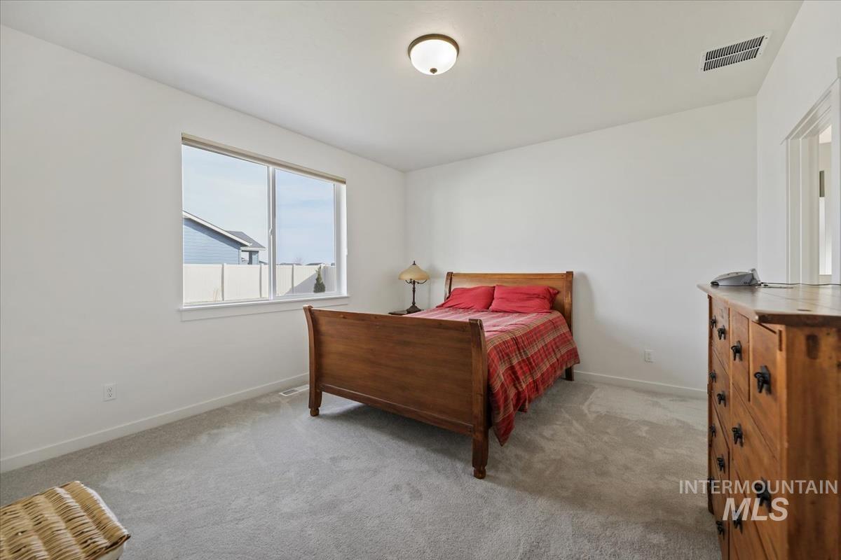 17786 N Peltzer, Nampa, Idaho 83687, 3 Bedrooms, 2 Bathrooms, Residential For Sale, Price $476,500, 98973623