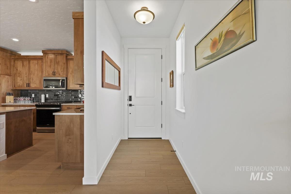 17786 N Peltzer, Nampa, Idaho 83687, 3 Bedrooms, 2 Bathrooms, Residential For Sale, Price $476,500, 98973623