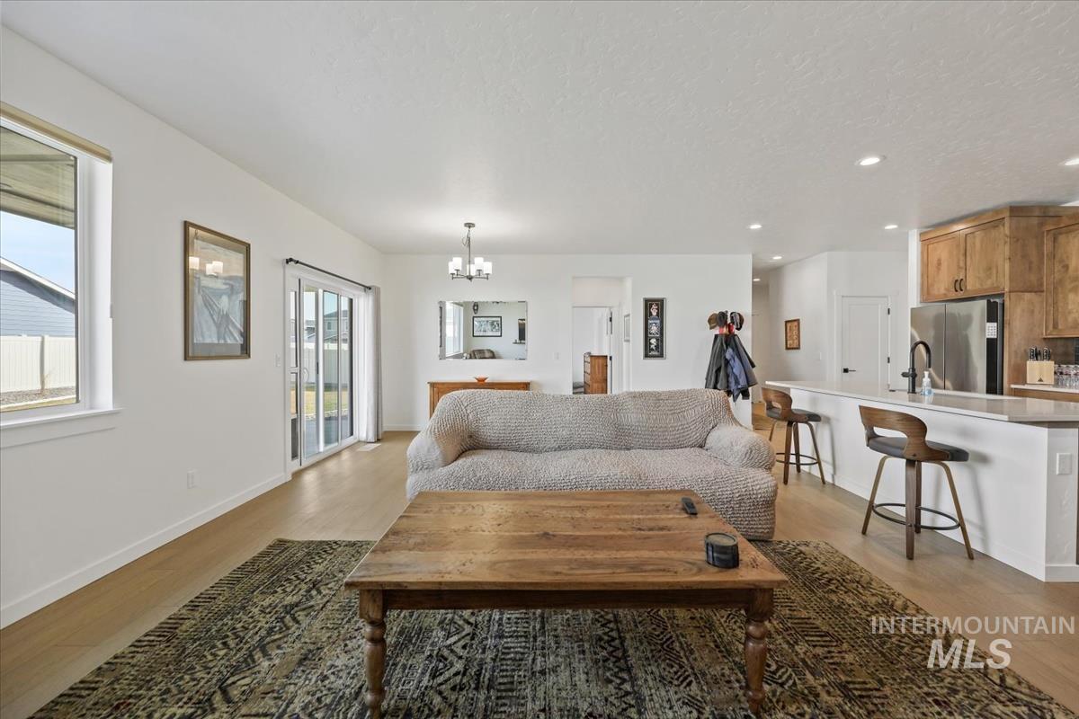 17786 N Peltzer, Nampa, Idaho 83687, 3 Bedrooms, 2 Bathrooms, Residential For Sale, Price $476,500, 98973623