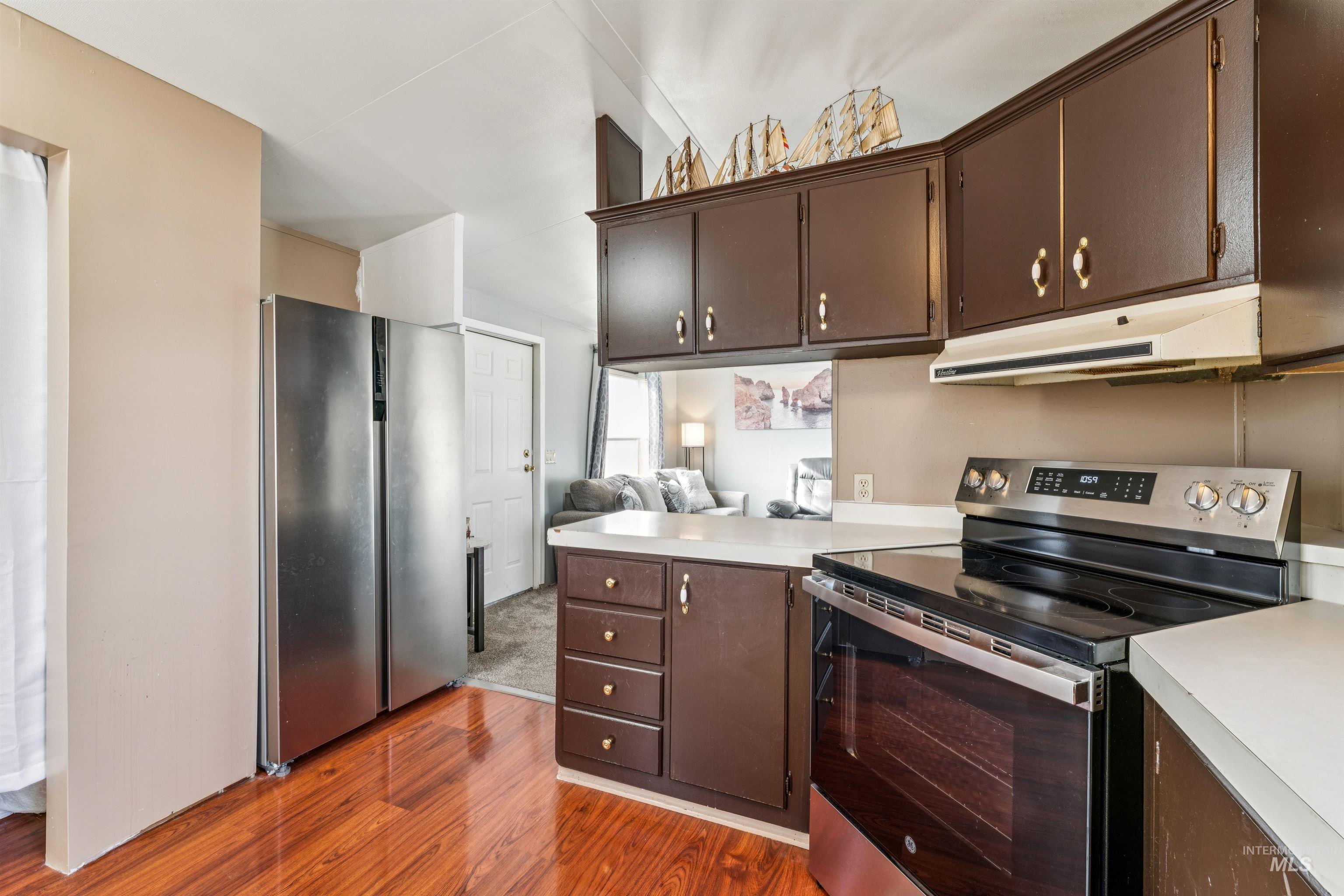 131 Adams St, Horseshoe Bend, Idaho 83629, 2 Bedrooms, 1 Bathroom, Residential For Sale, Price $225,000,MLS 98973625