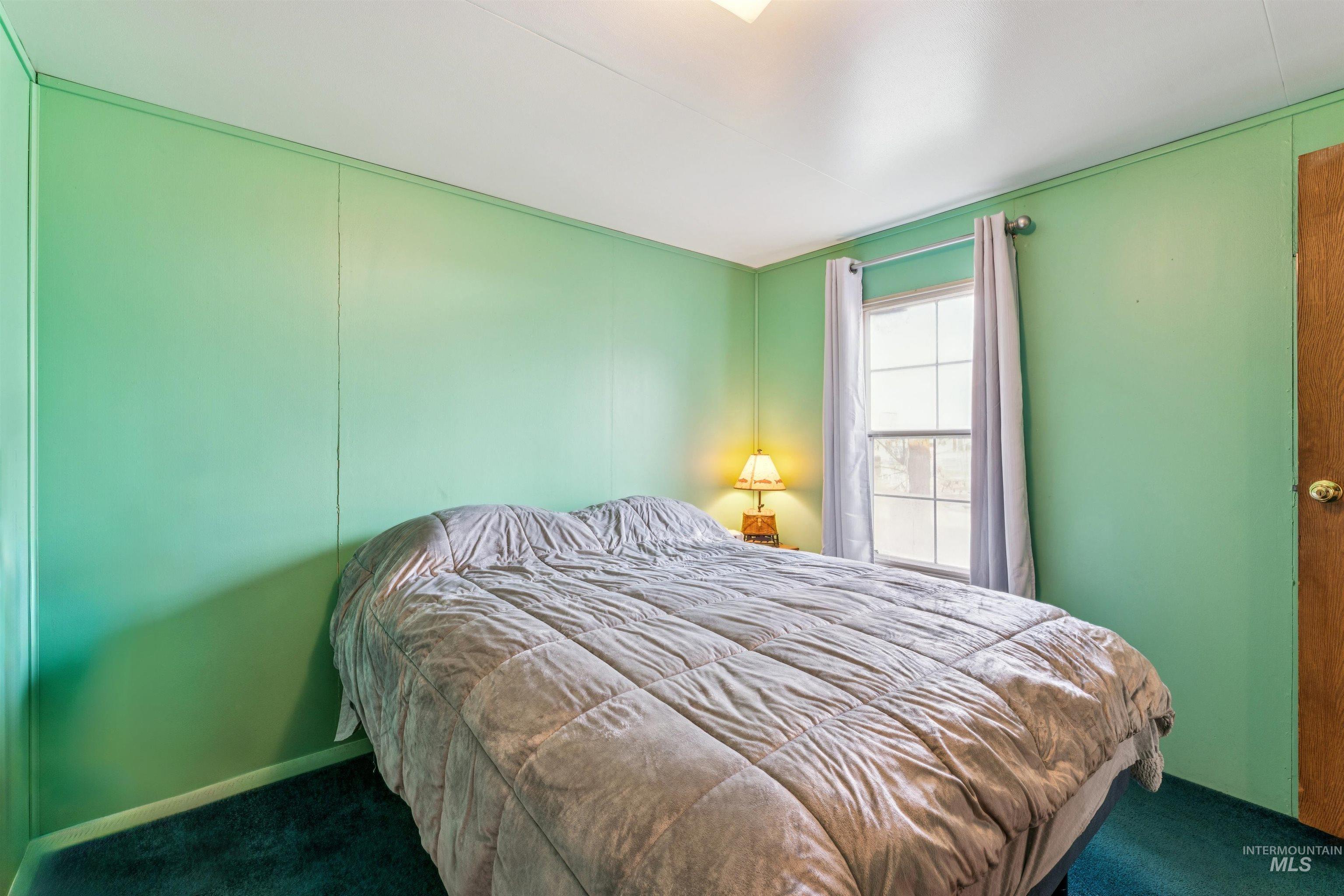 131 Adams St, Horseshoe Bend, Idaho 83629, 2 Bedrooms, 1 Bathroom, Residential For Sale, Price $225,000,MLS 98973625