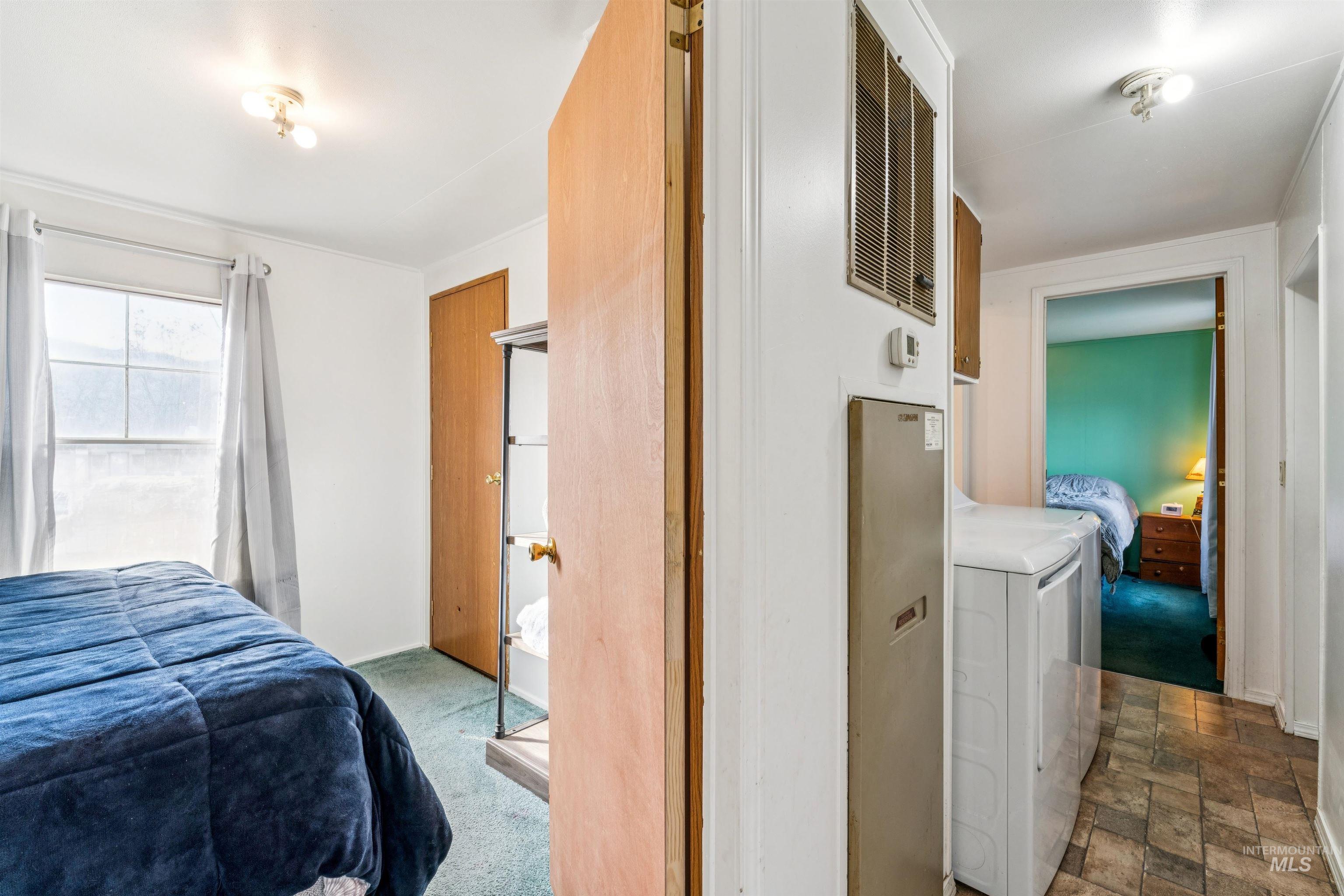 131 Adams St, Horseshoe Bend, Idaho 83629, 2 Bedrooms, 1 Bathroom, Residential For Sale, Price $225,000,MLS 98973625