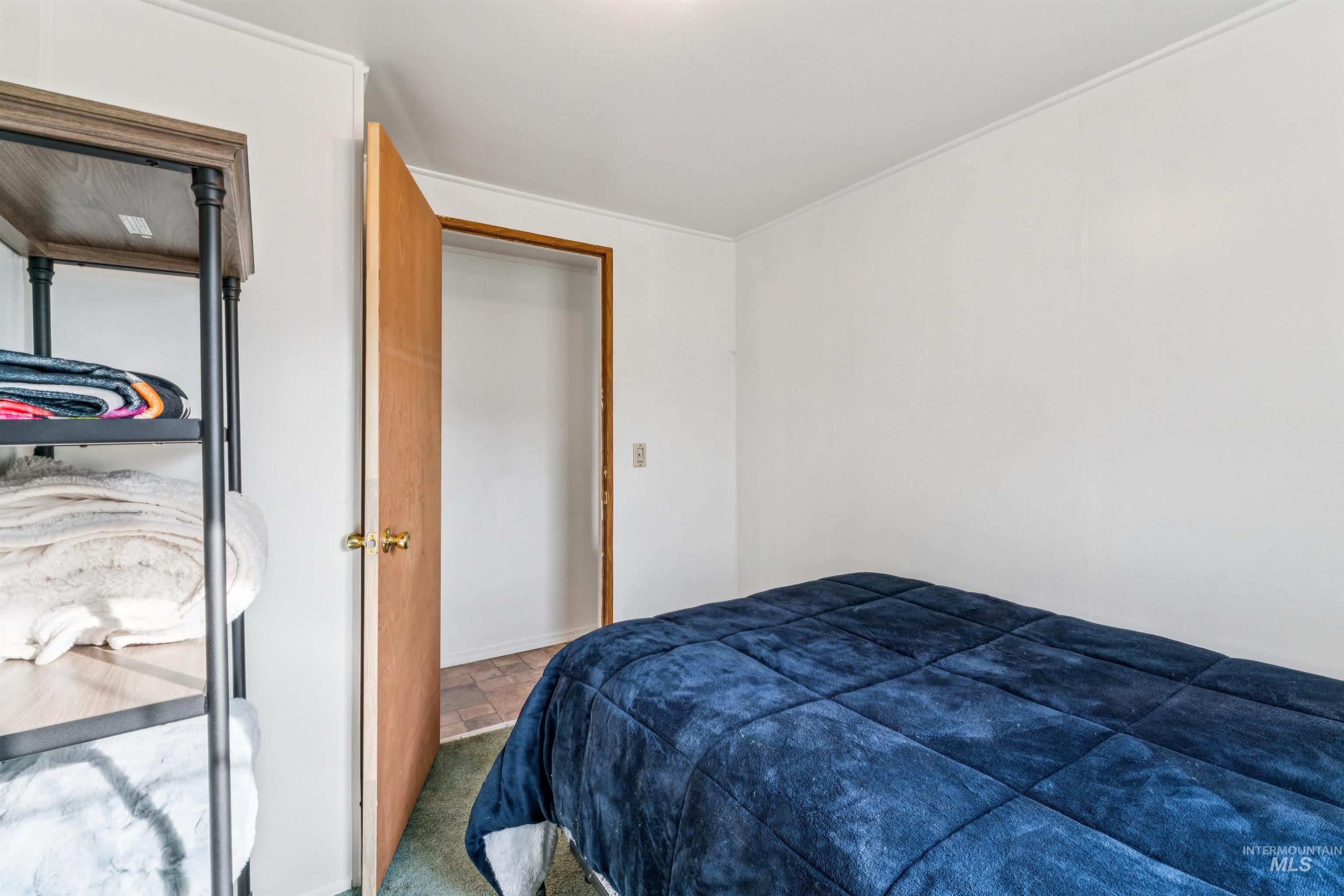 131 Adams St, Horseshoe Bend, Idaho 83629, 2 Bedrooms, 1 Bathroom, Residential For Sale, Price $225,000,MLS 98973625