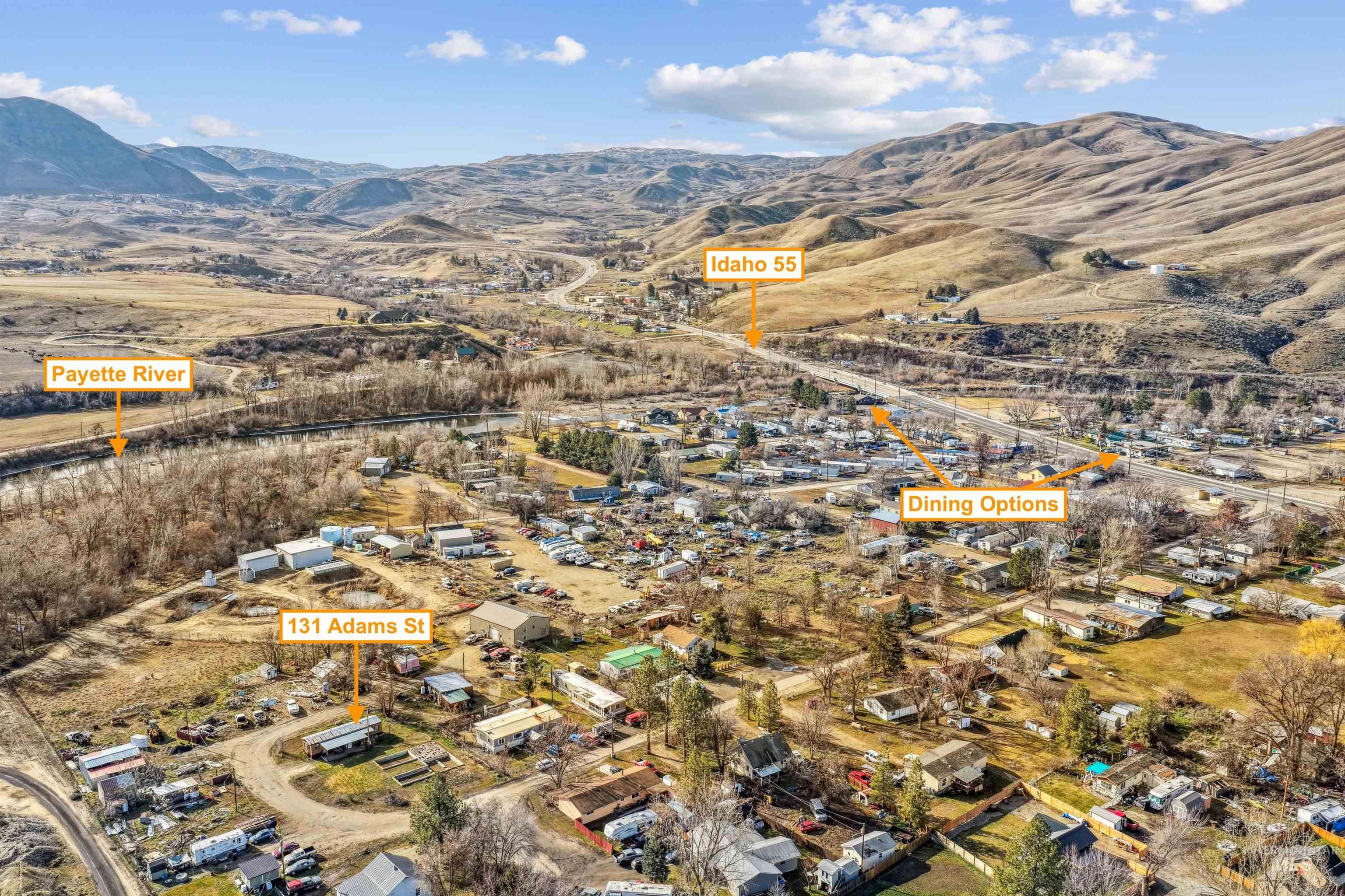 131 Adams St, Horseshoe Bend, Idaho 83629, 2 Bedrooms, 1 Bathroom, Residential For Sale, Price $225,000,MLS 98973625