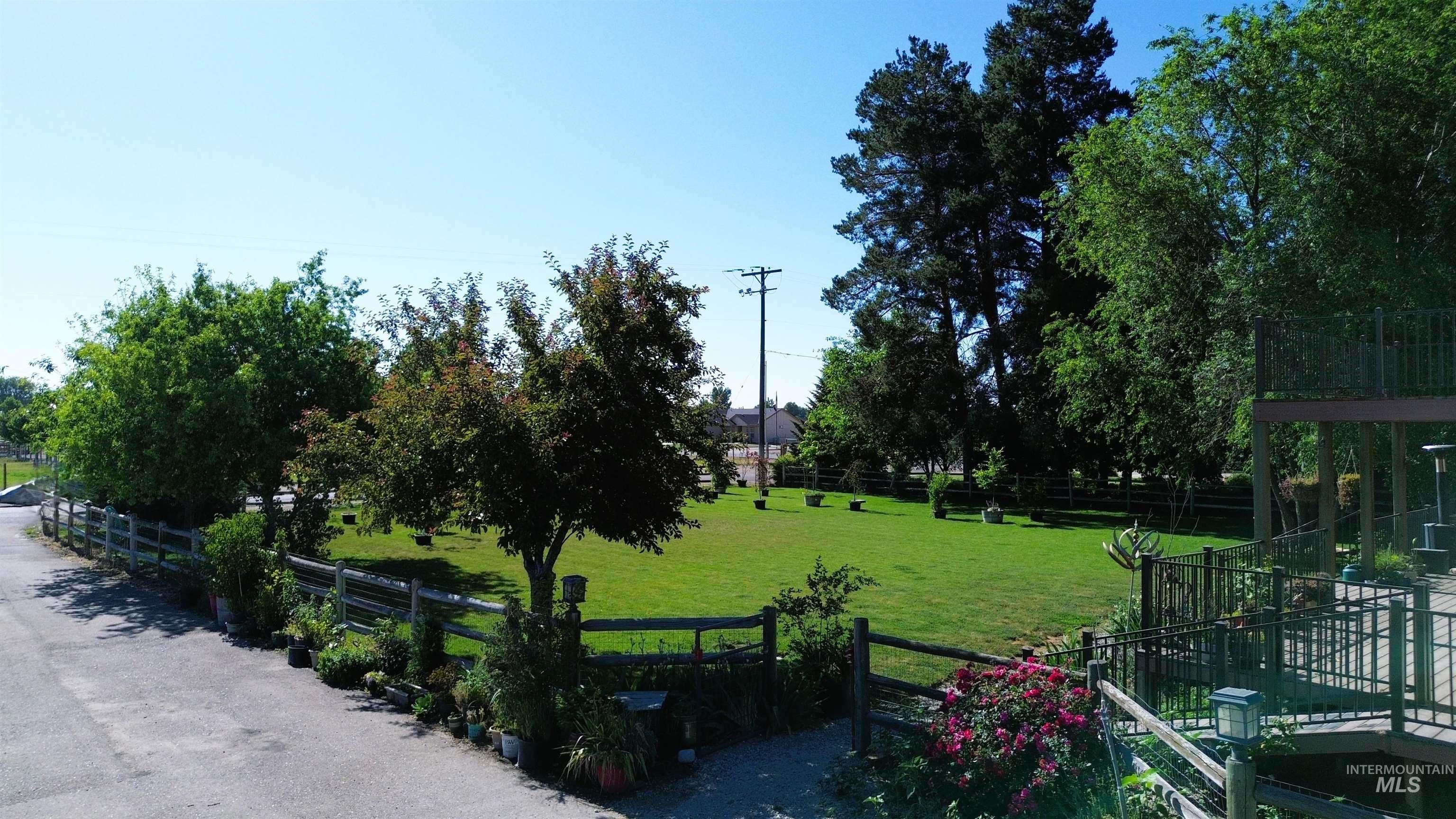 16985 Garnet Rd, Wilder, Idaho 83676-5725, 4 Bedrooms, 2 Bathrooms, Residential For Sale, Price $639,500,MLS 98973626