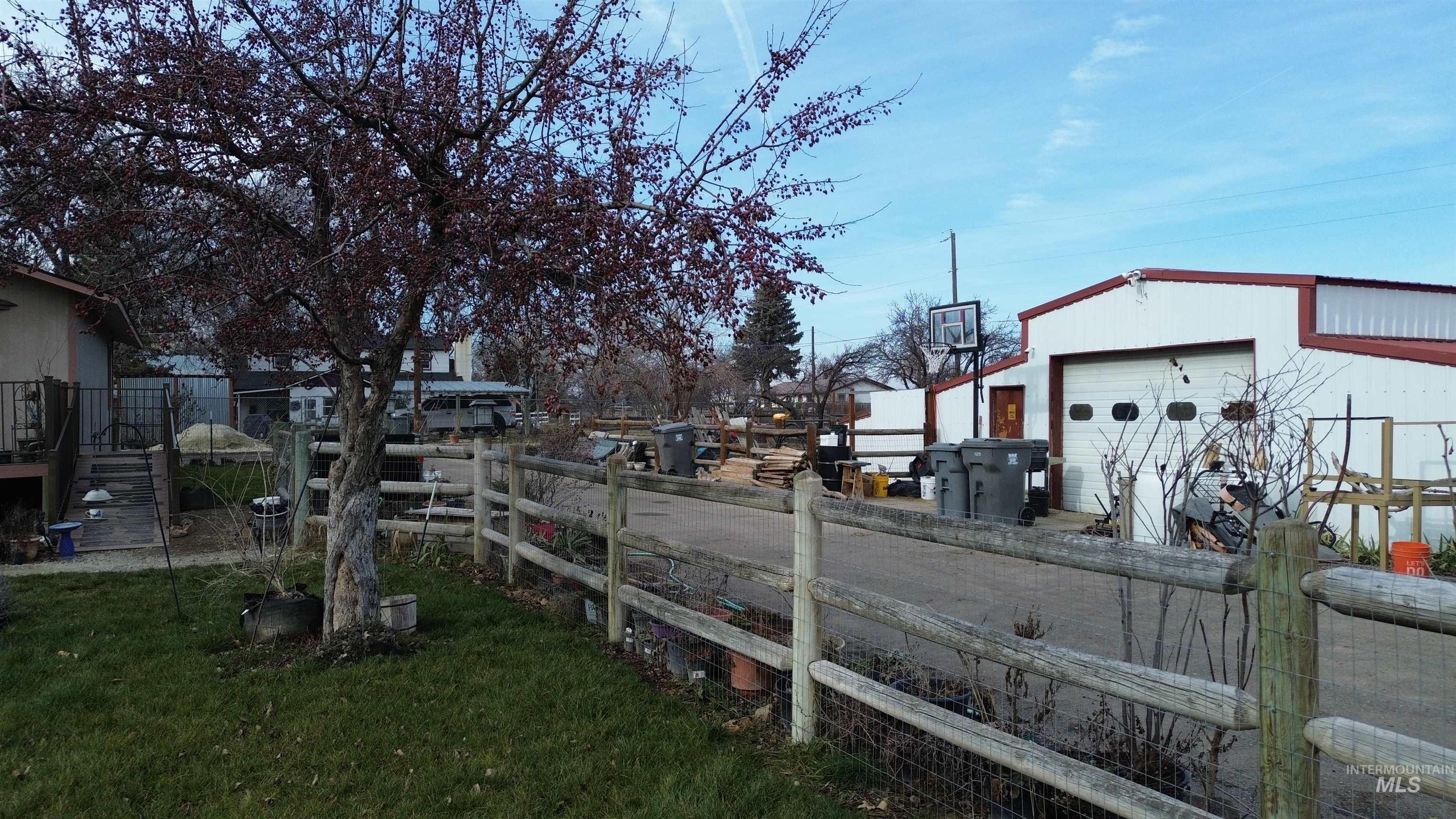 16985 Garnet Rd, Wilder, Idaho 83676-5725, 4 Bedrooms, 2 Bathrooms, Residential For Sale, Price $639,500,MLS 98973626